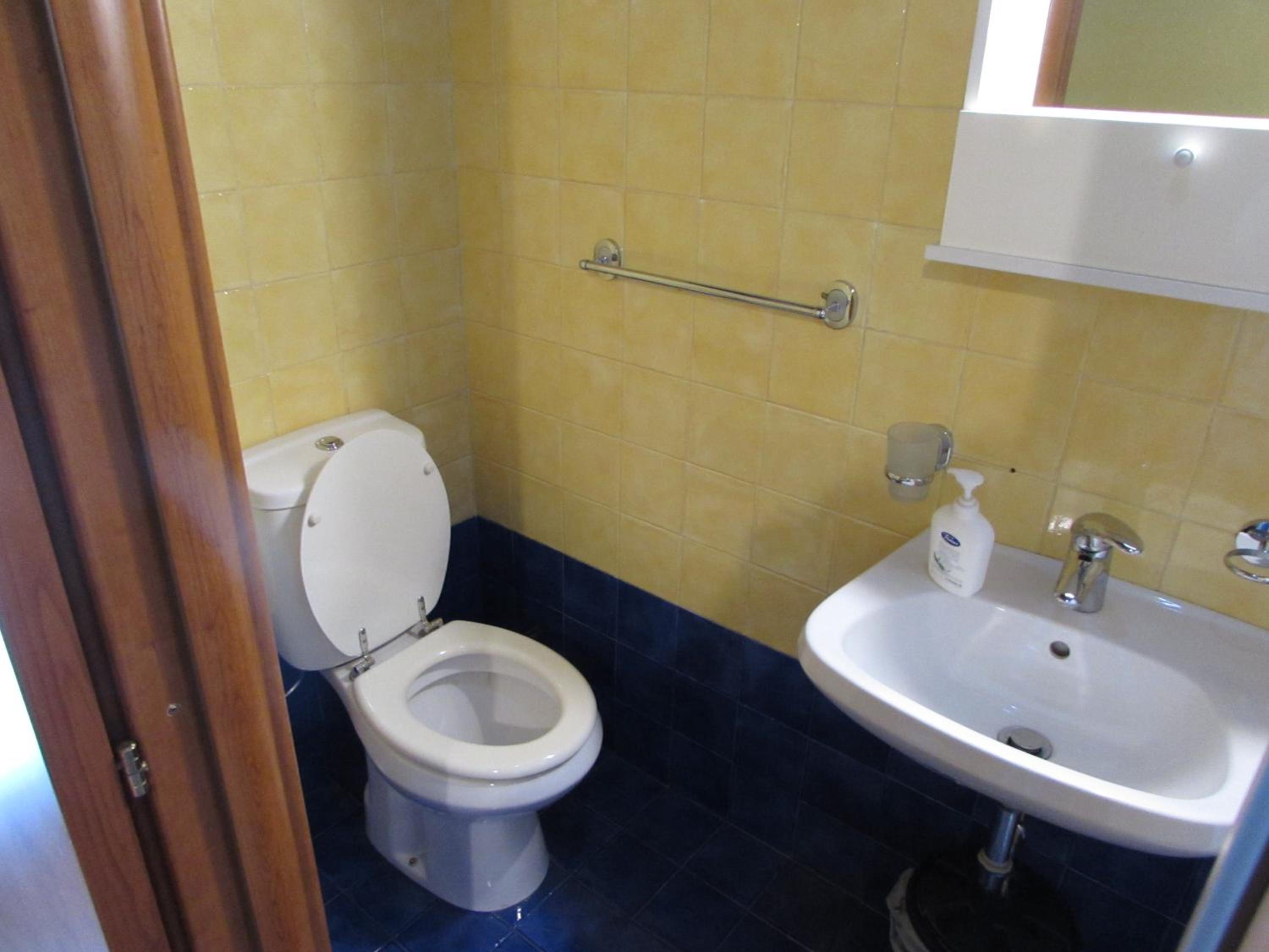 King Room with Balcony photo 3