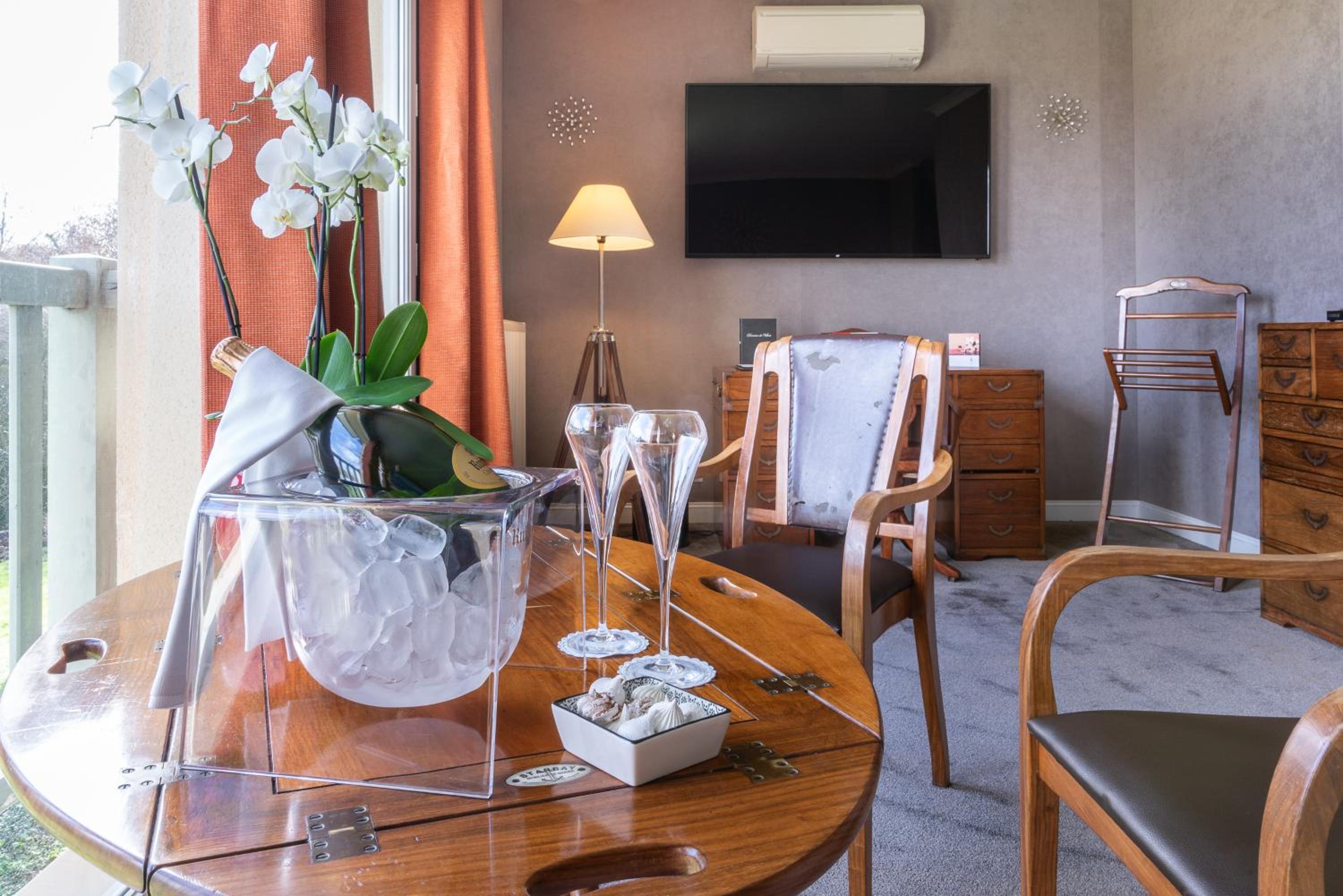 Executive Double Room with Spa Access photo 3