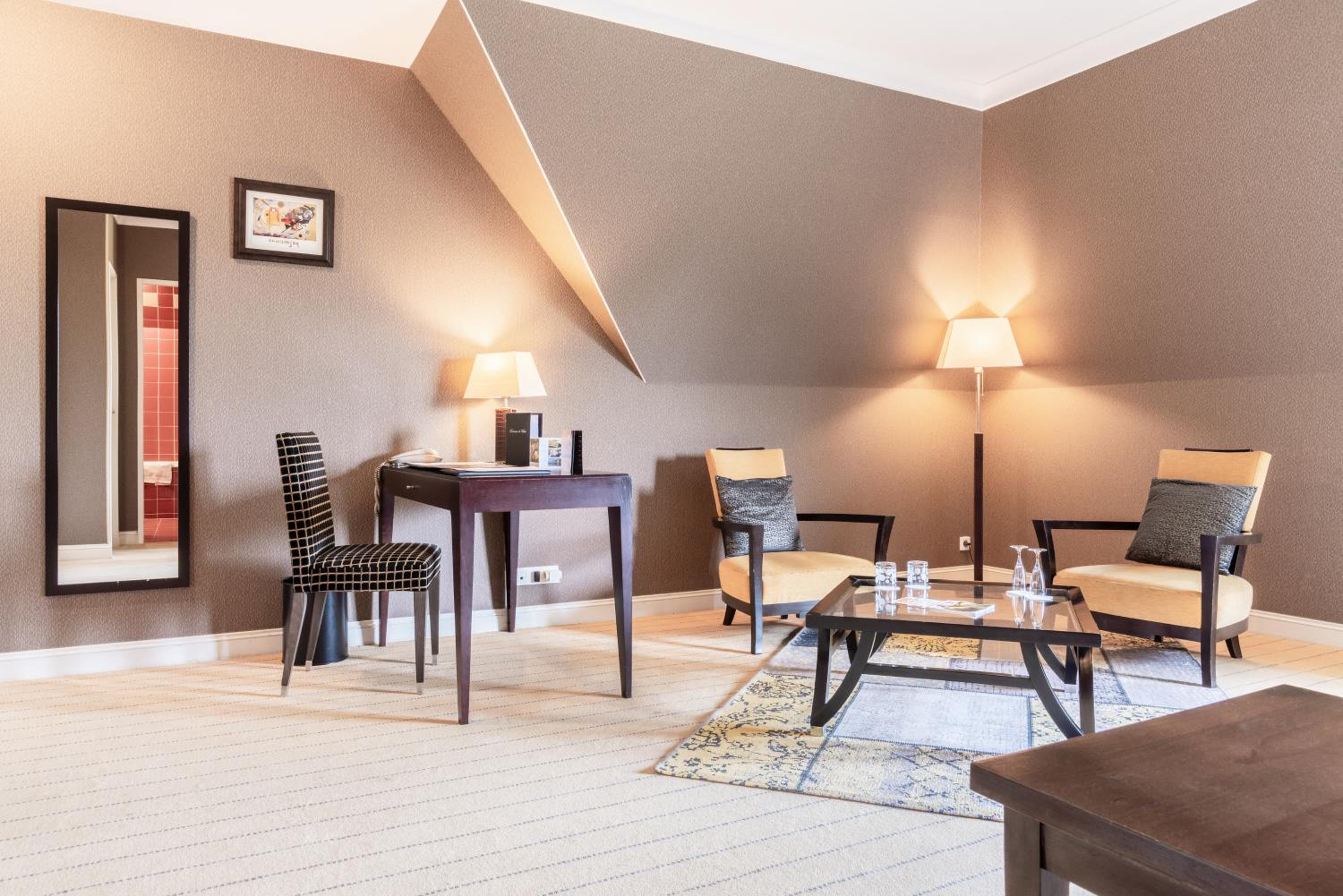 Junior Suite with Spa Access photo 1