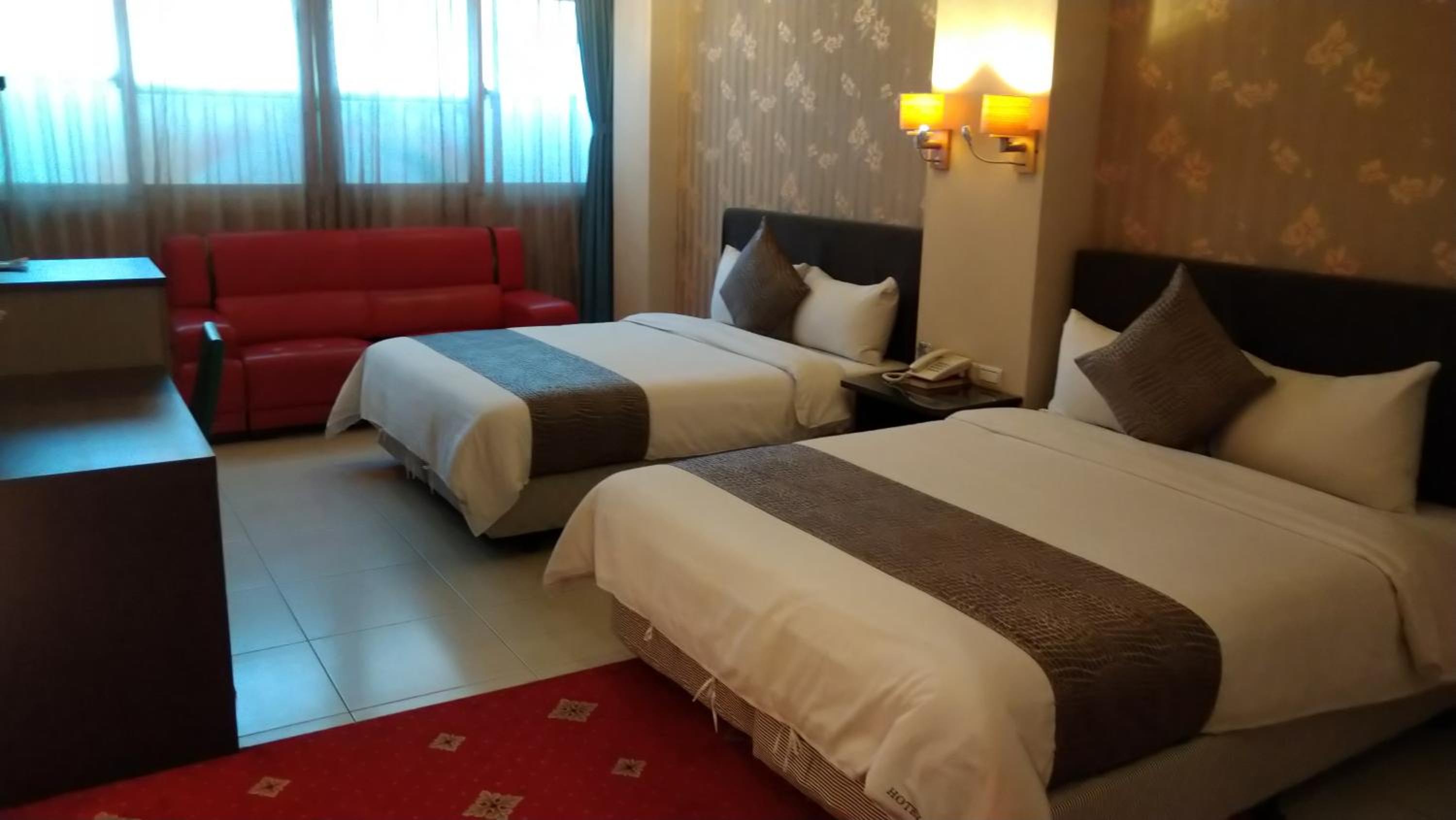 Luxury Quadruple Room photo 3