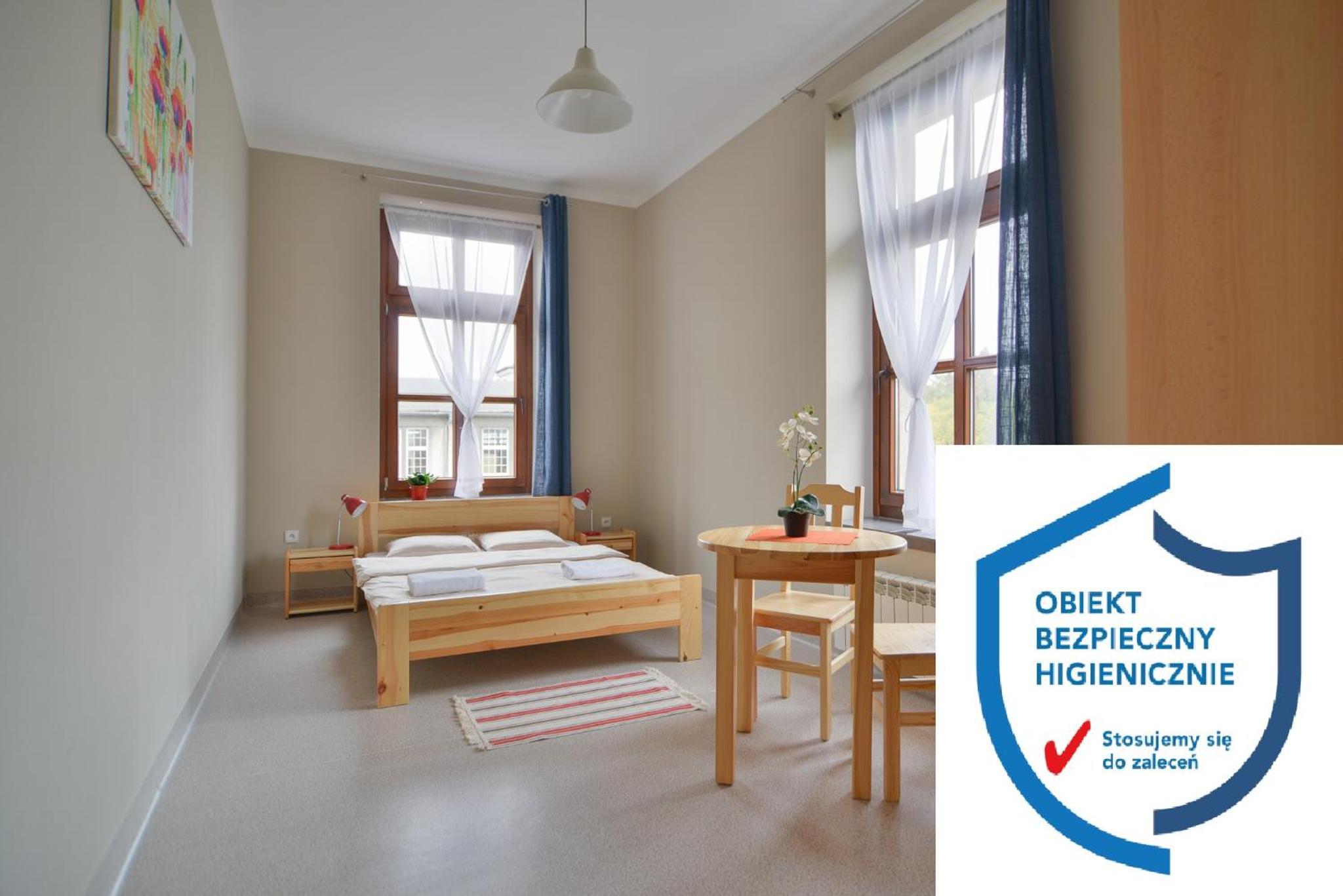 One-Bedroom Apartment - Photo 8