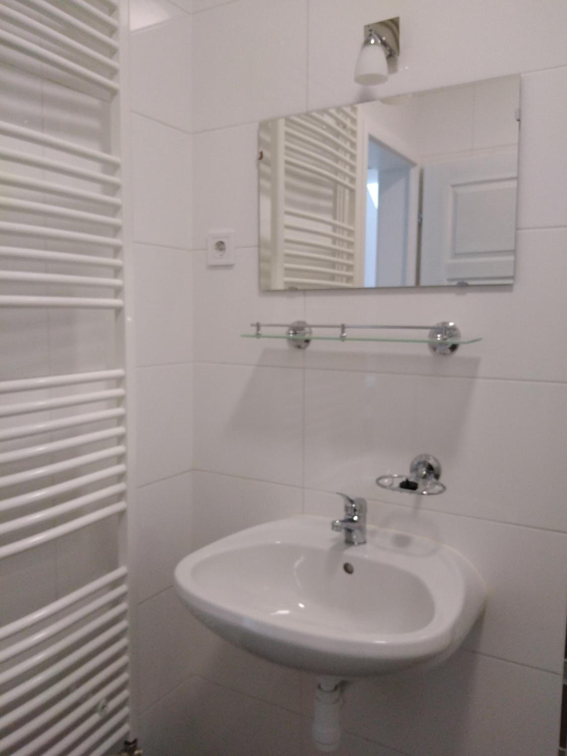 Double or Twin Room photo 2