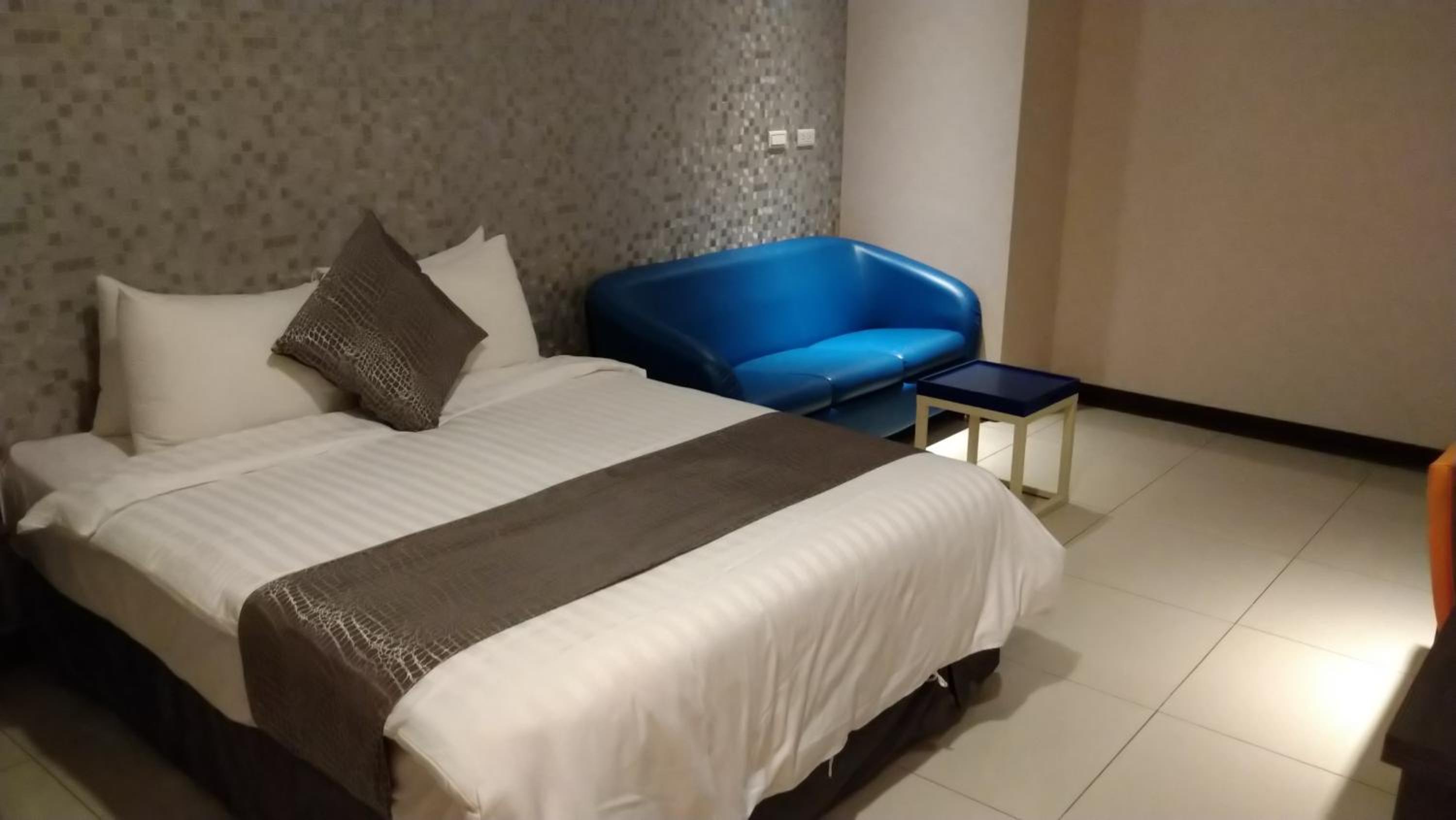 Budget Double Room photo 1