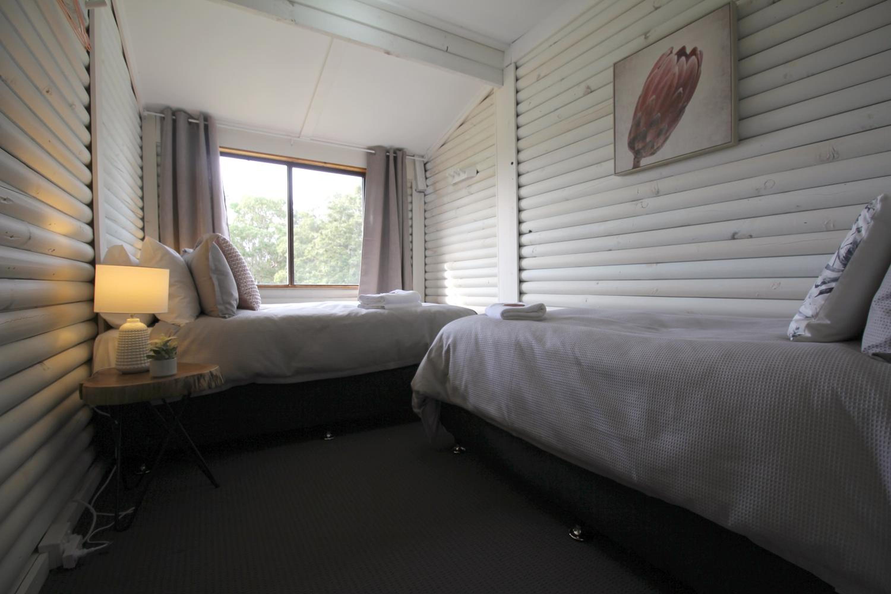6 Bedroom Self Contained Lodge photo 1