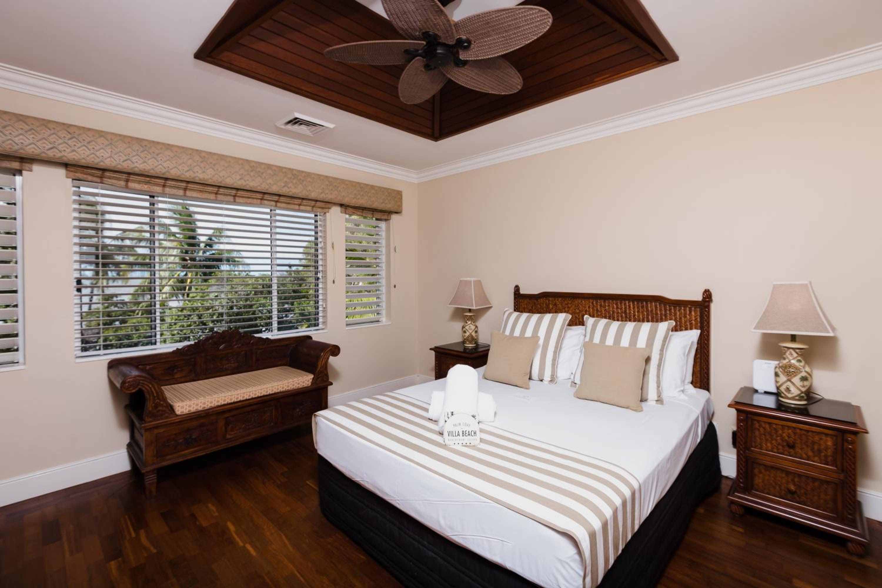 Three-Bedroom Villa photo 3