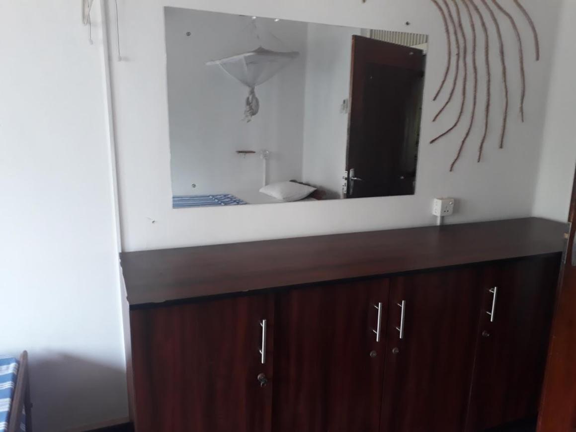 Single Bed in Mixed Dormitory Room