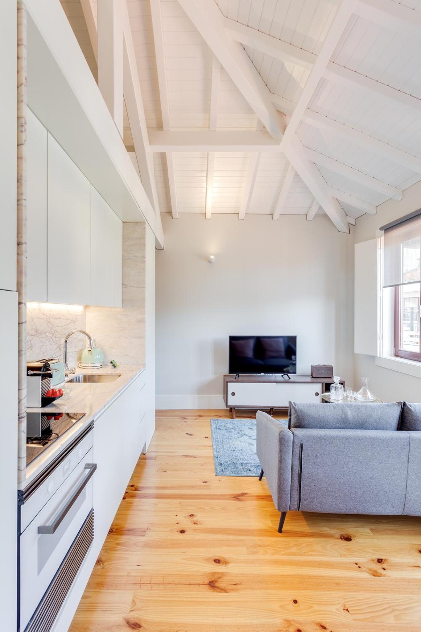 One-Bedroom Apartment - Photo 20