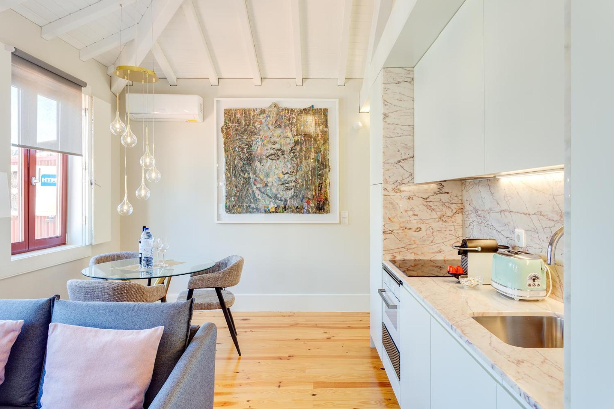 One-Bedroom Apartment - Photo 35
