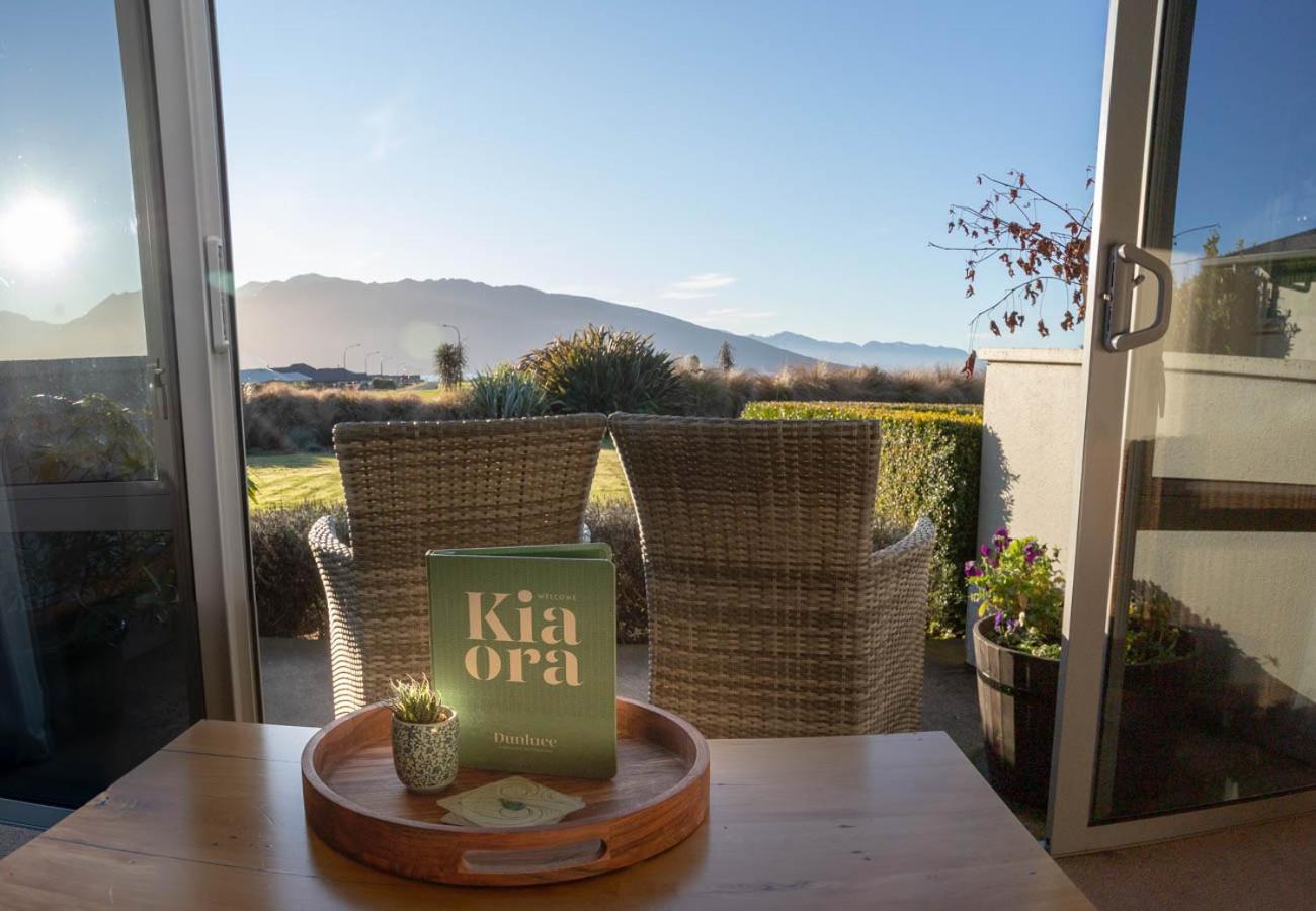 King Room with Mountain View photo 1