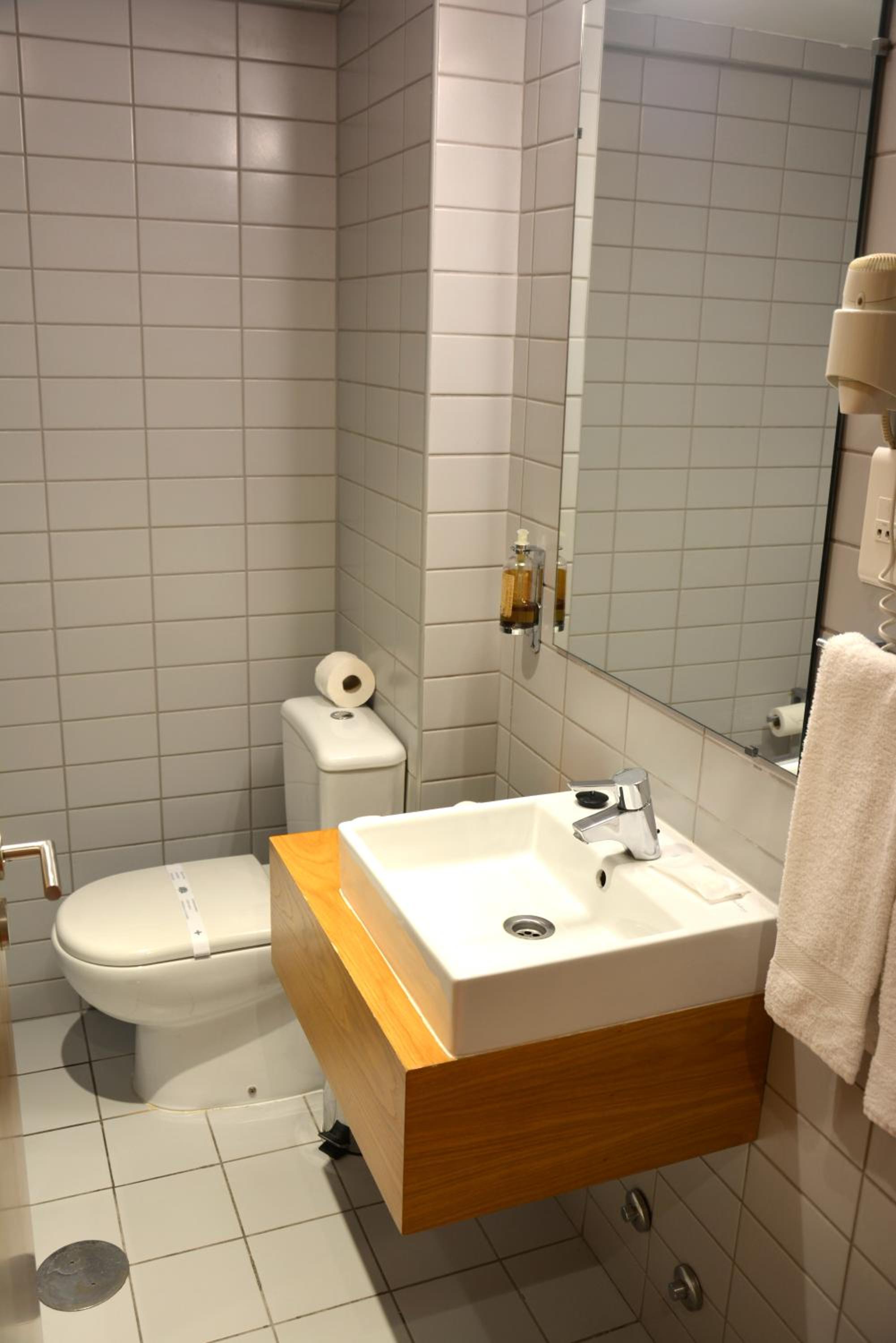Family Apartment (2 Adults + 2 Children) photo 2
