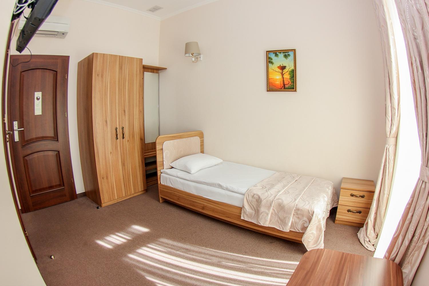 Budget Single Room photo 3