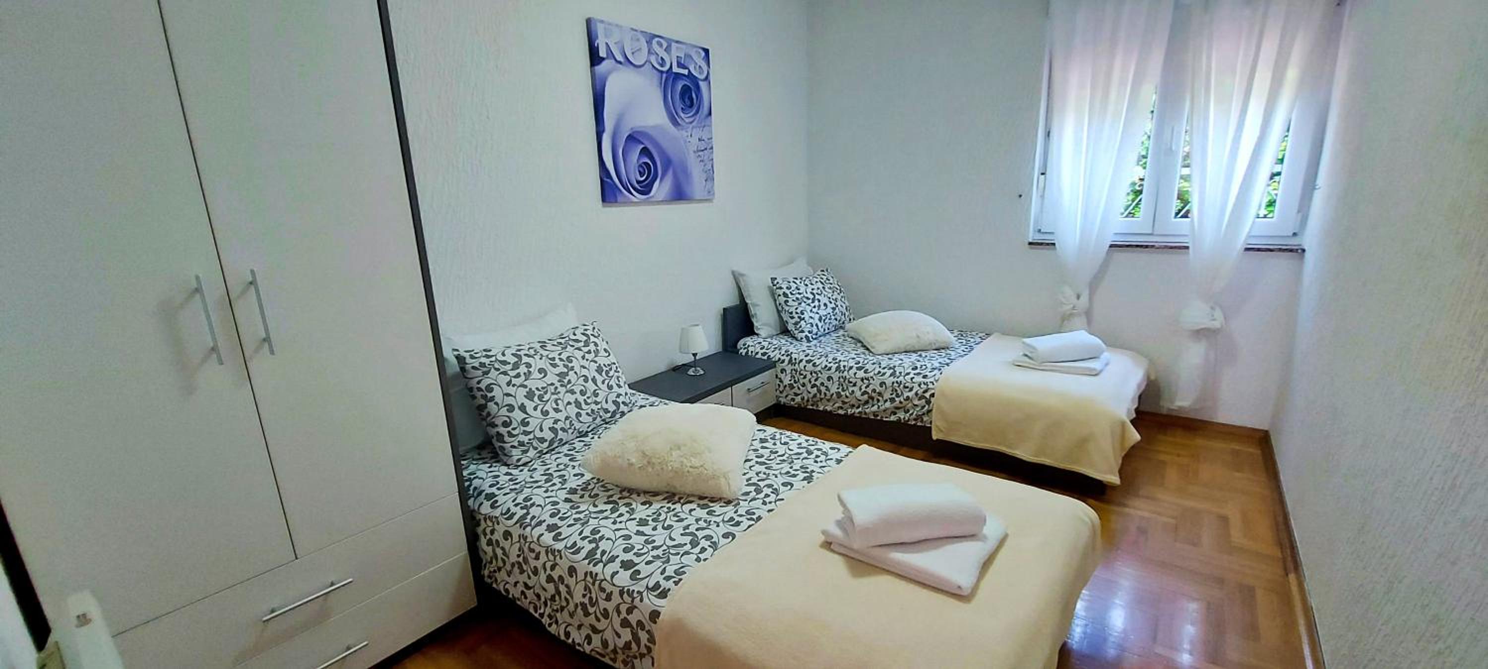 Two-Bedroom Apartment - Photo 38