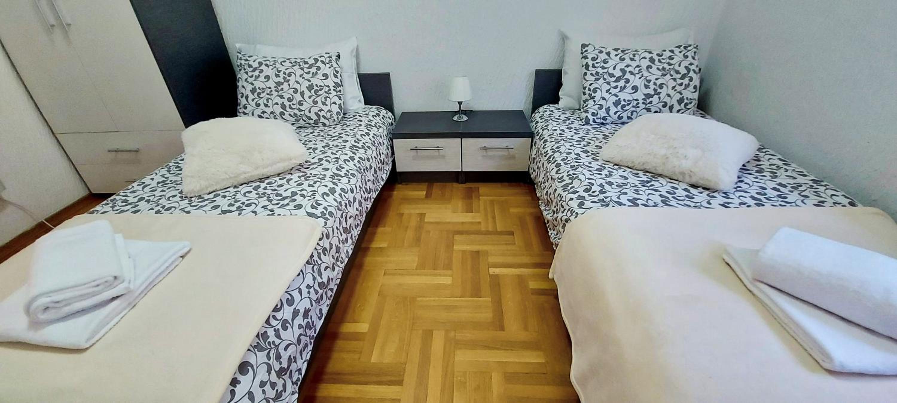 Two-Bedroom Apartment - Photo 40