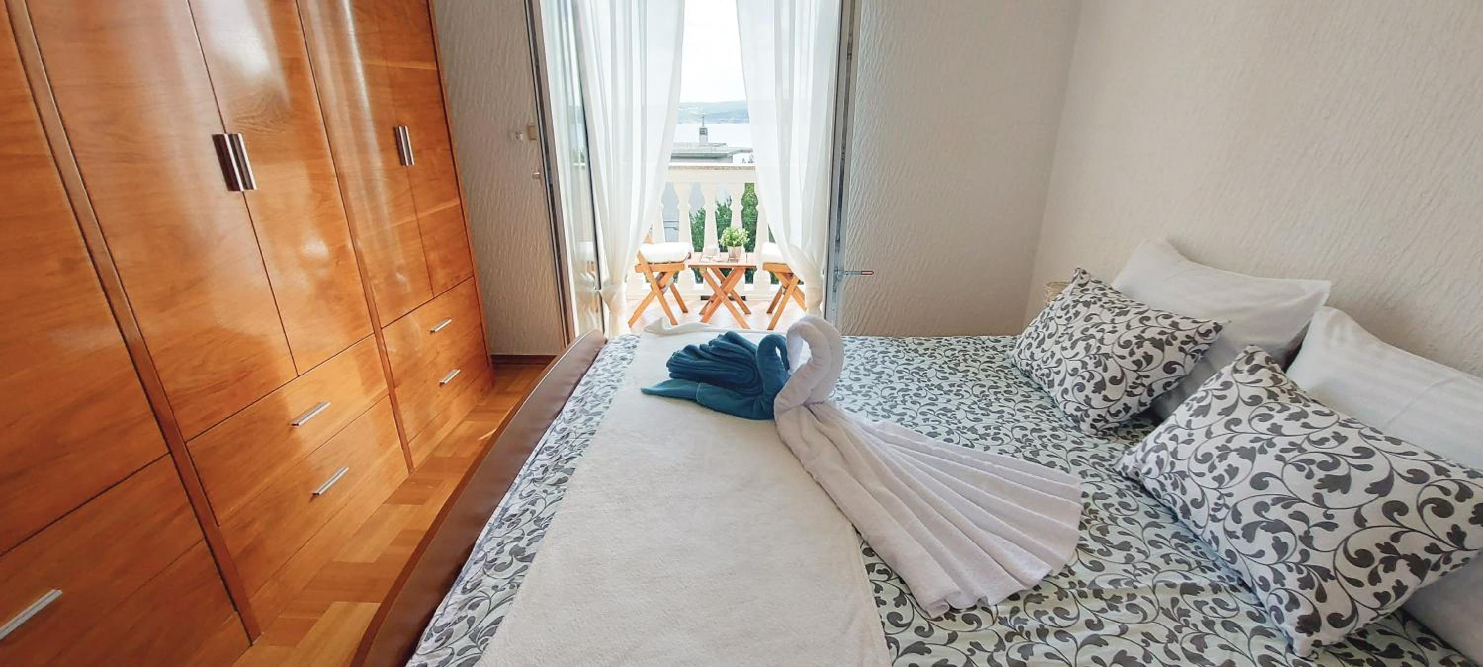 Two-Bedroom Apartment - Photo 4