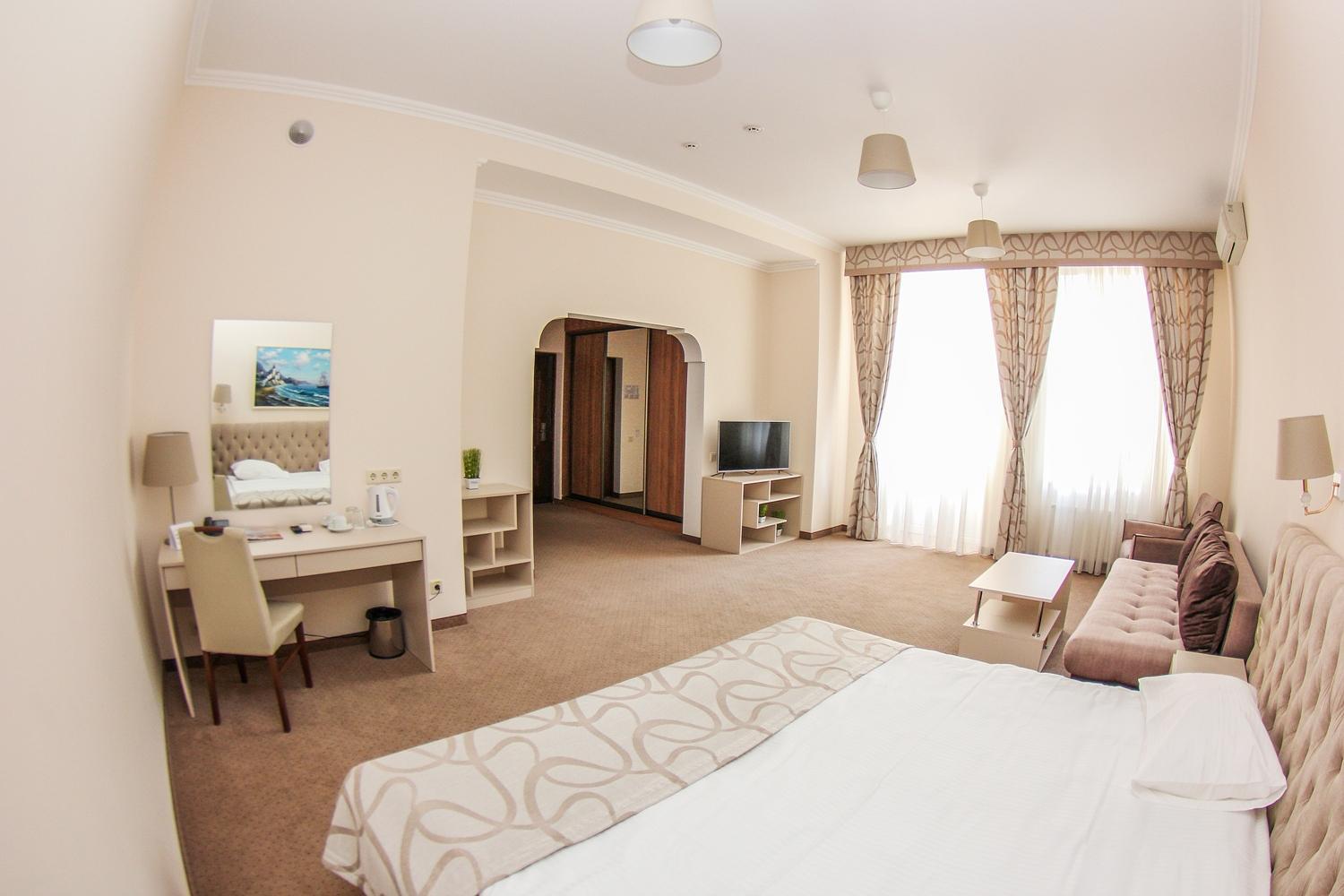 King Suite photo 3