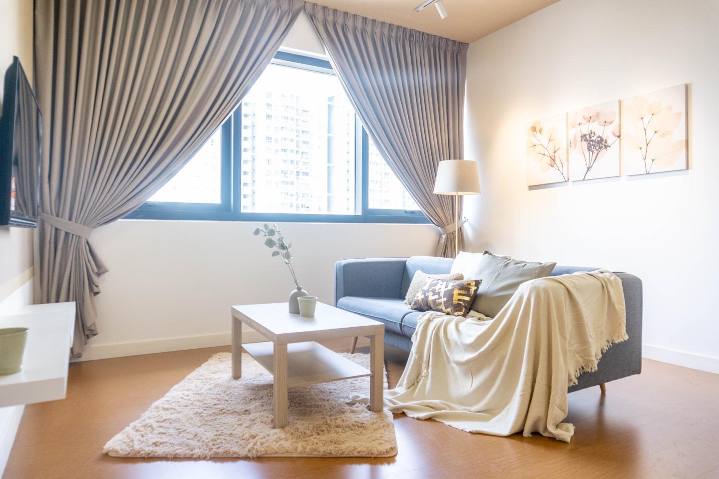 One-Bedroom Apartment - Photo 39