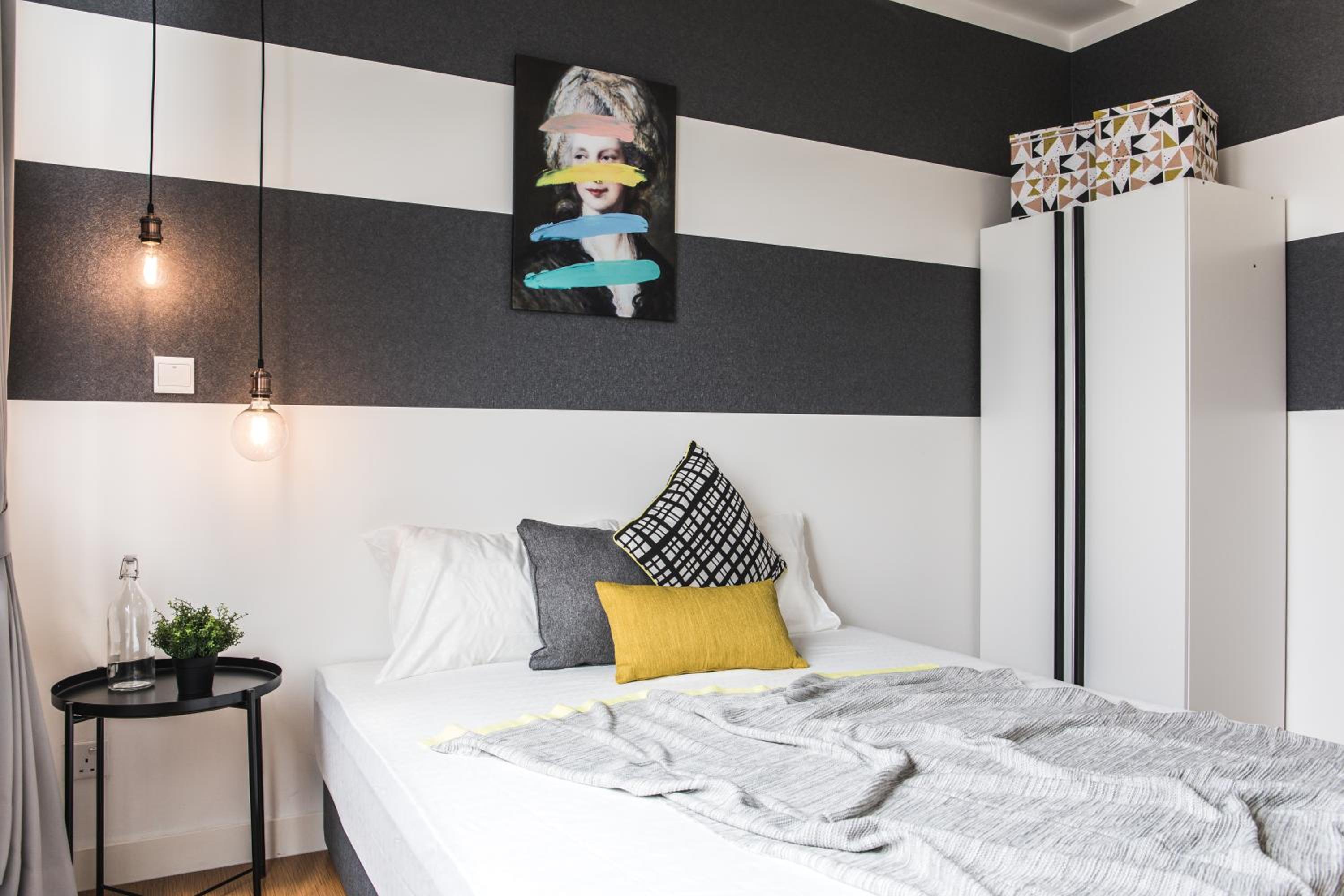 Two-Bedroom Apartment - Photo 44