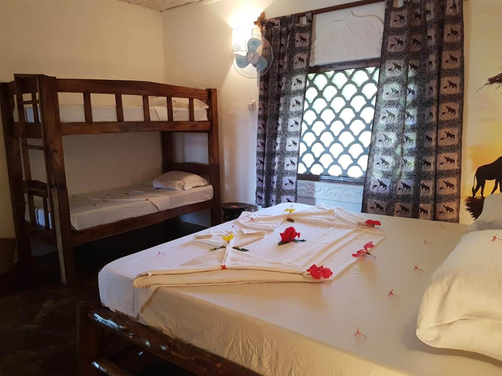 Quadruple Room - Photo 1