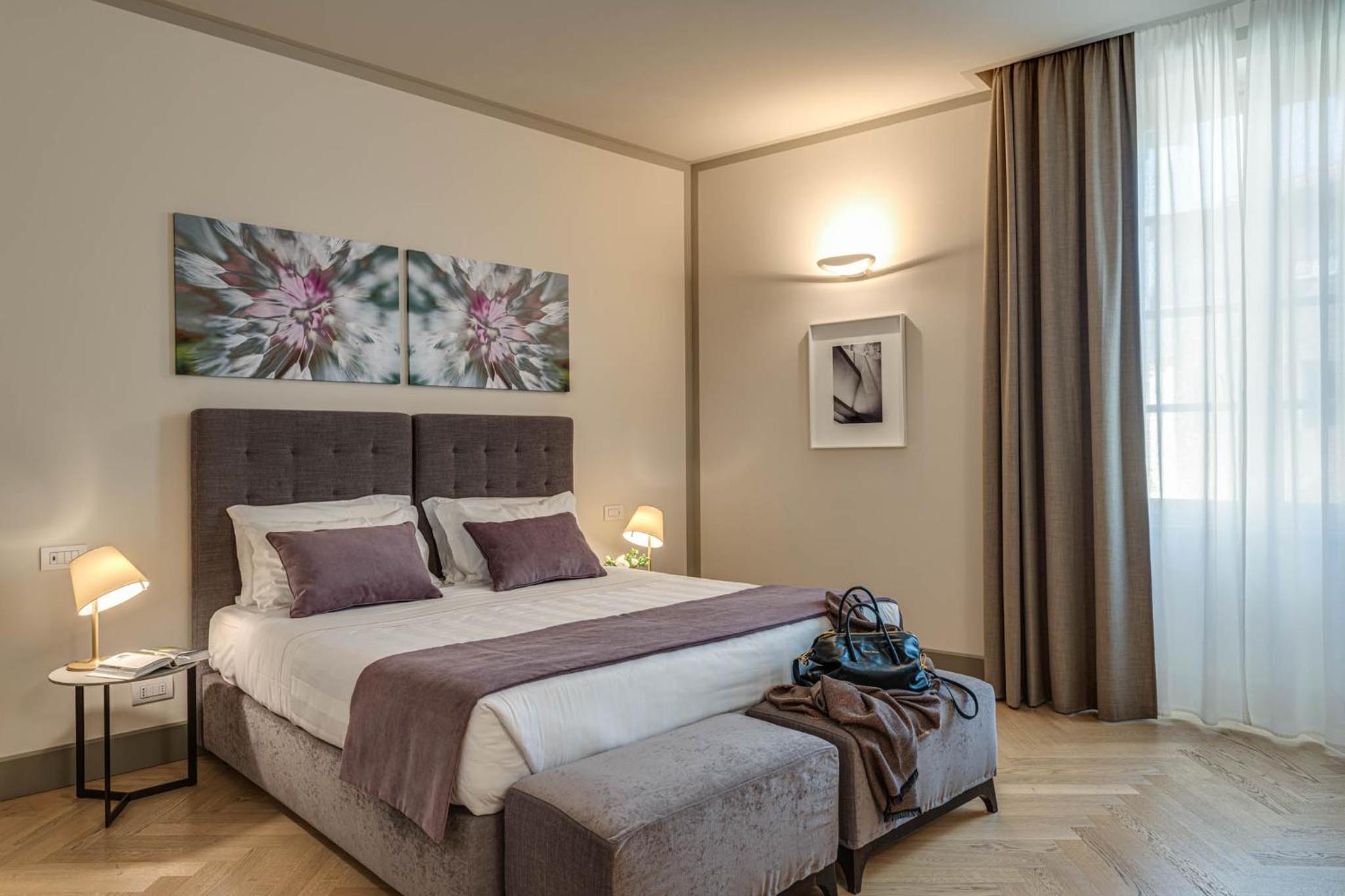 Superior King Room