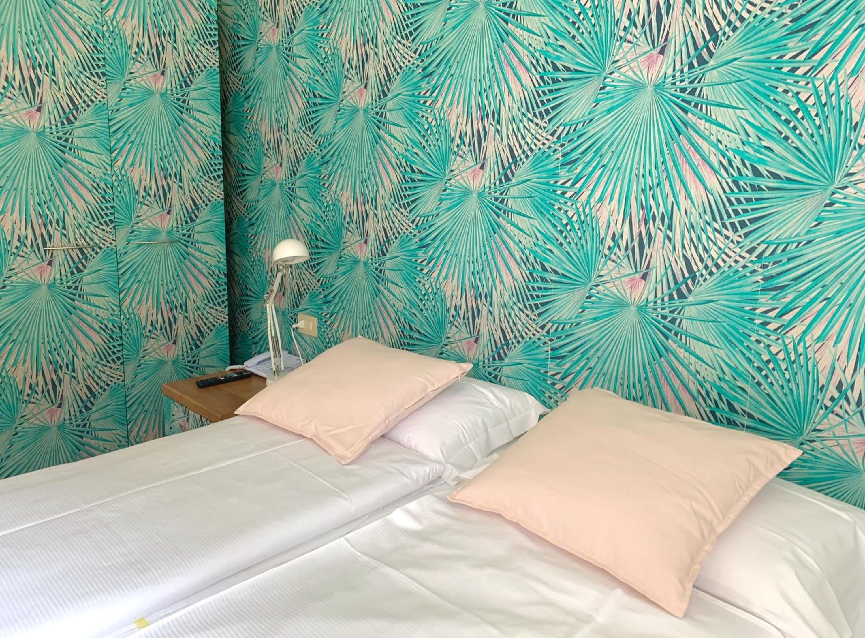 Standard Double Room - Photo 1