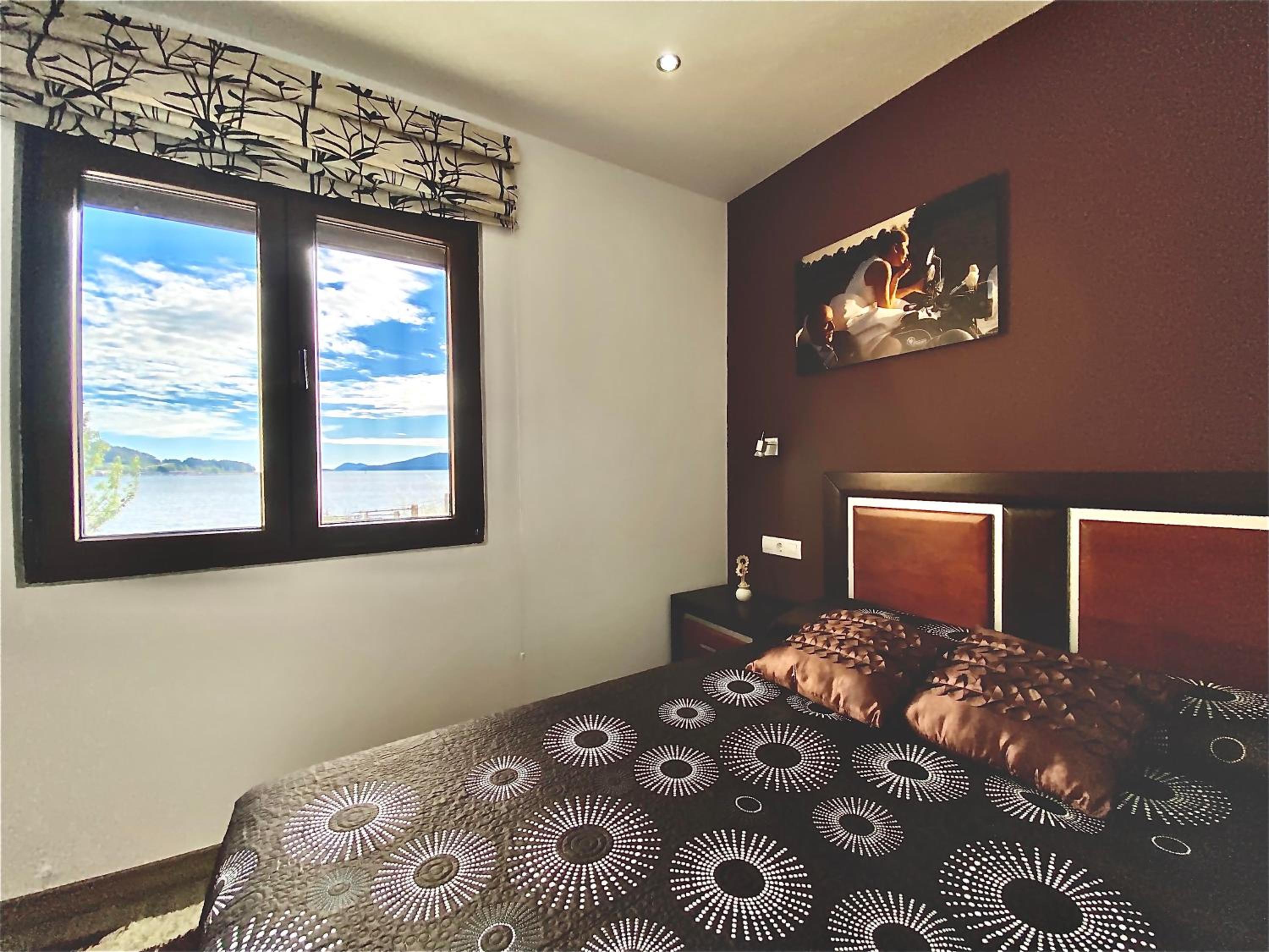 Casa de cuatro habitaciones