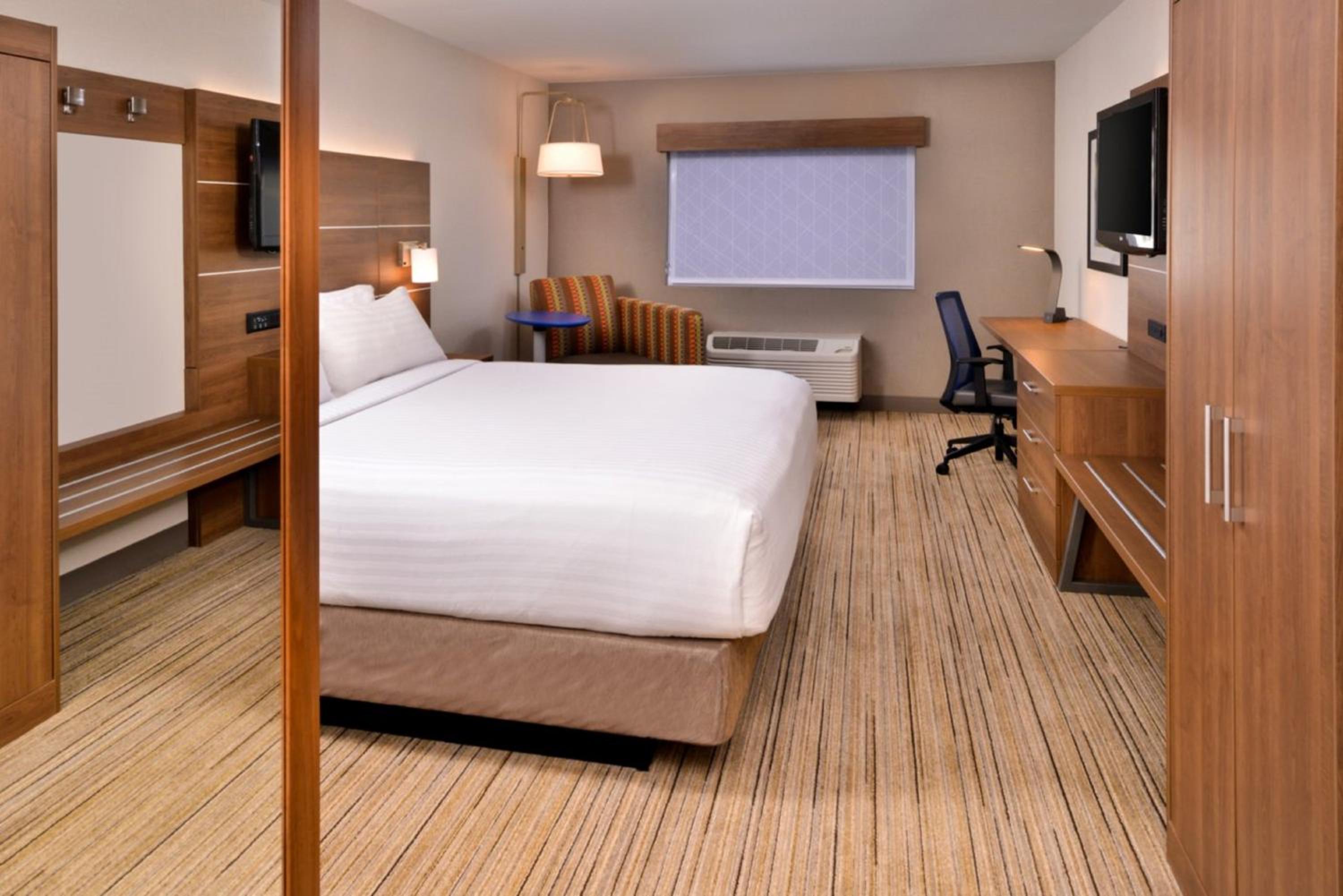 Standard Room - Photo 1