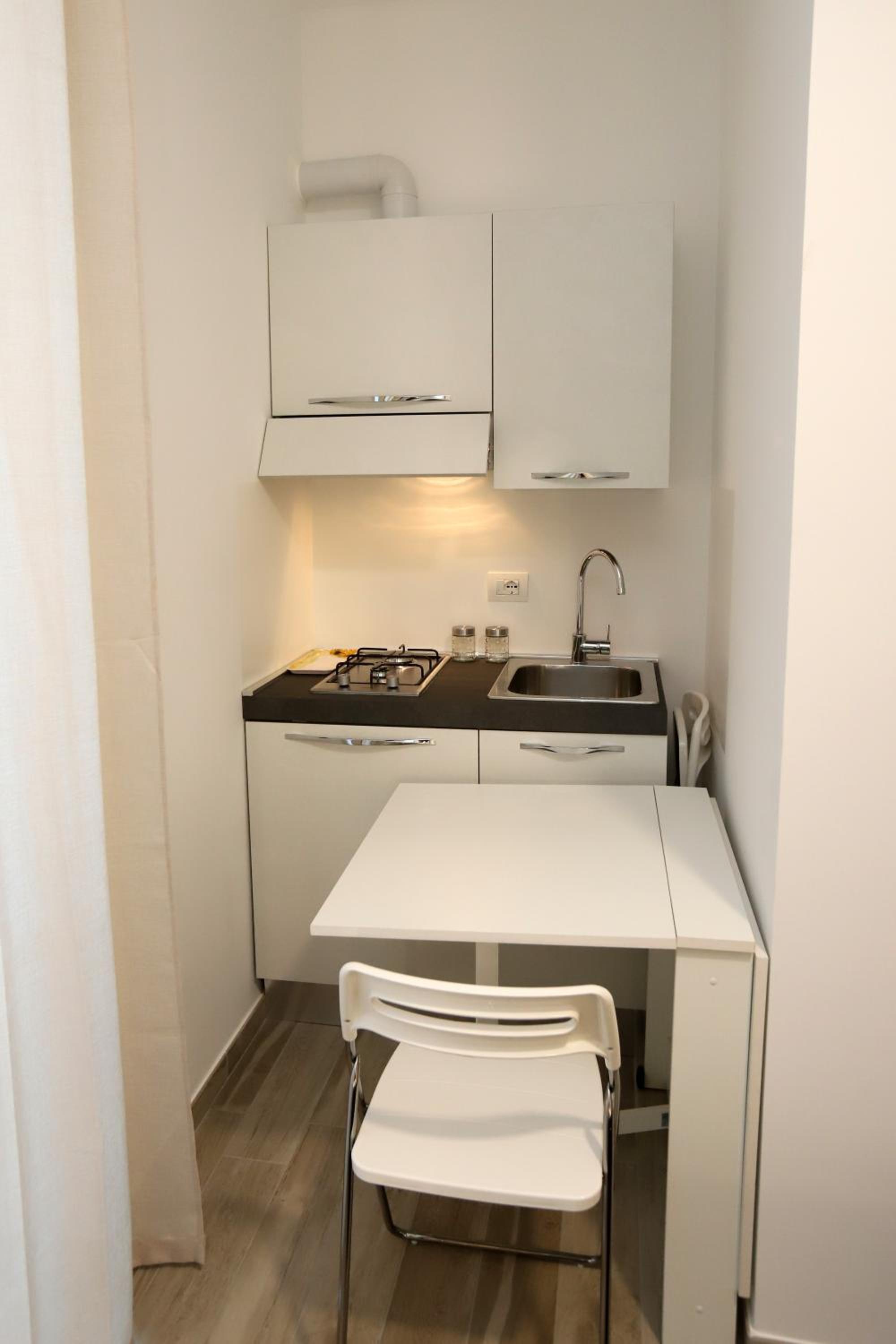 Budget Double Room photo 2