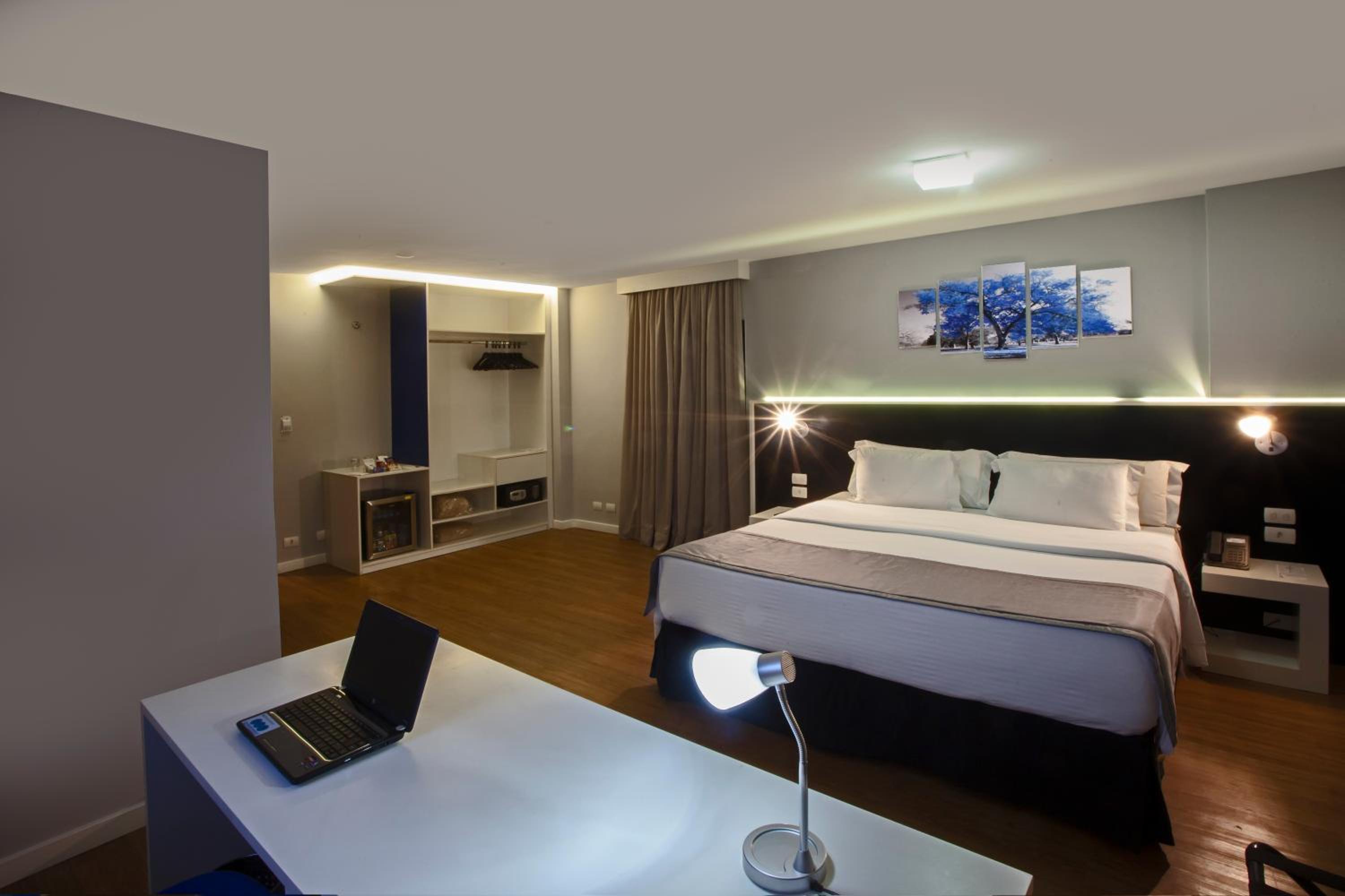 Quarto Superior com 1 cama de casal