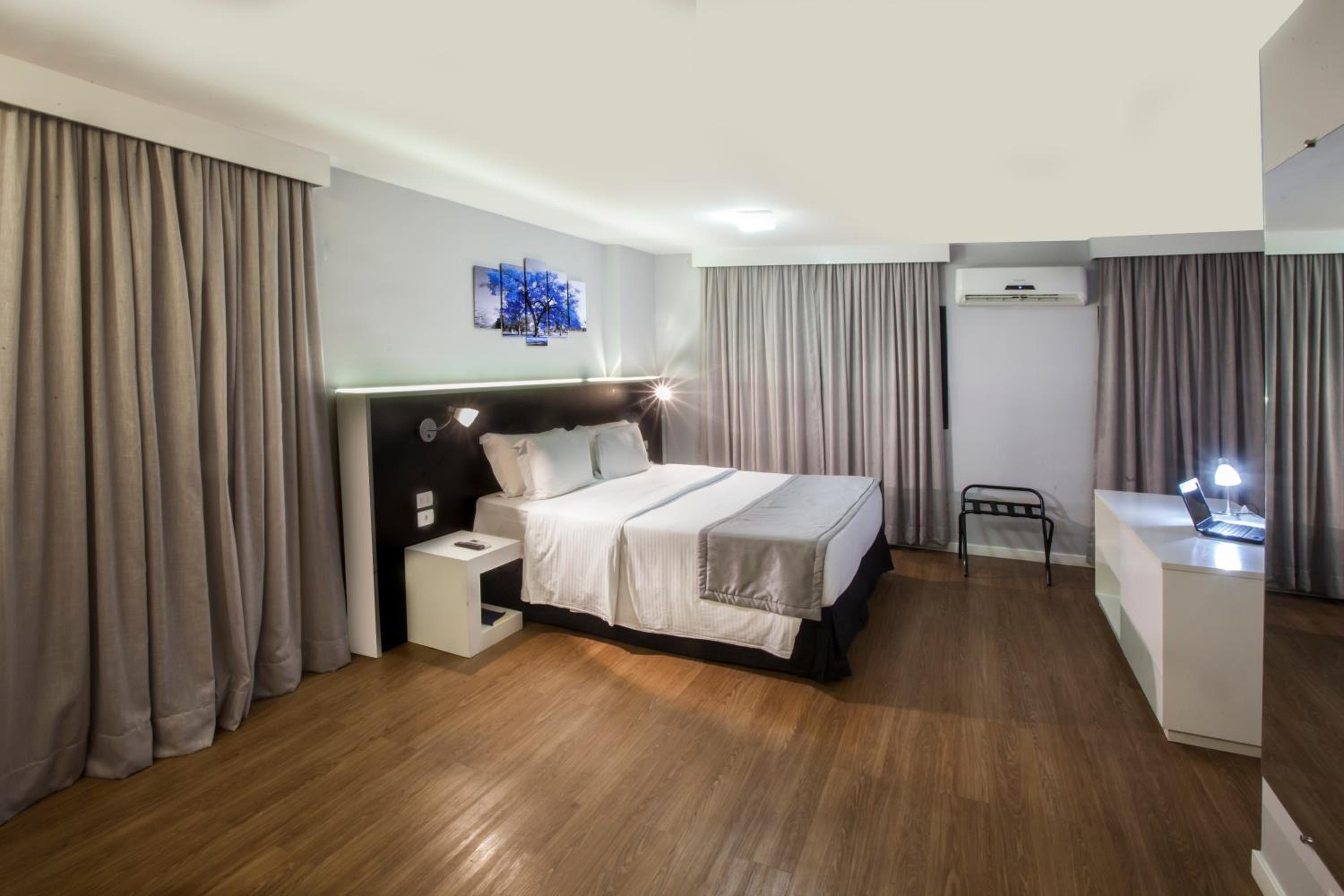 Quarto Superior com 1 cama de casal