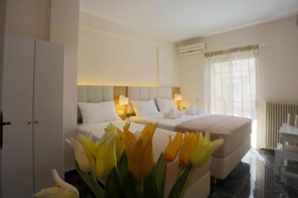 Triple Room with Terrace