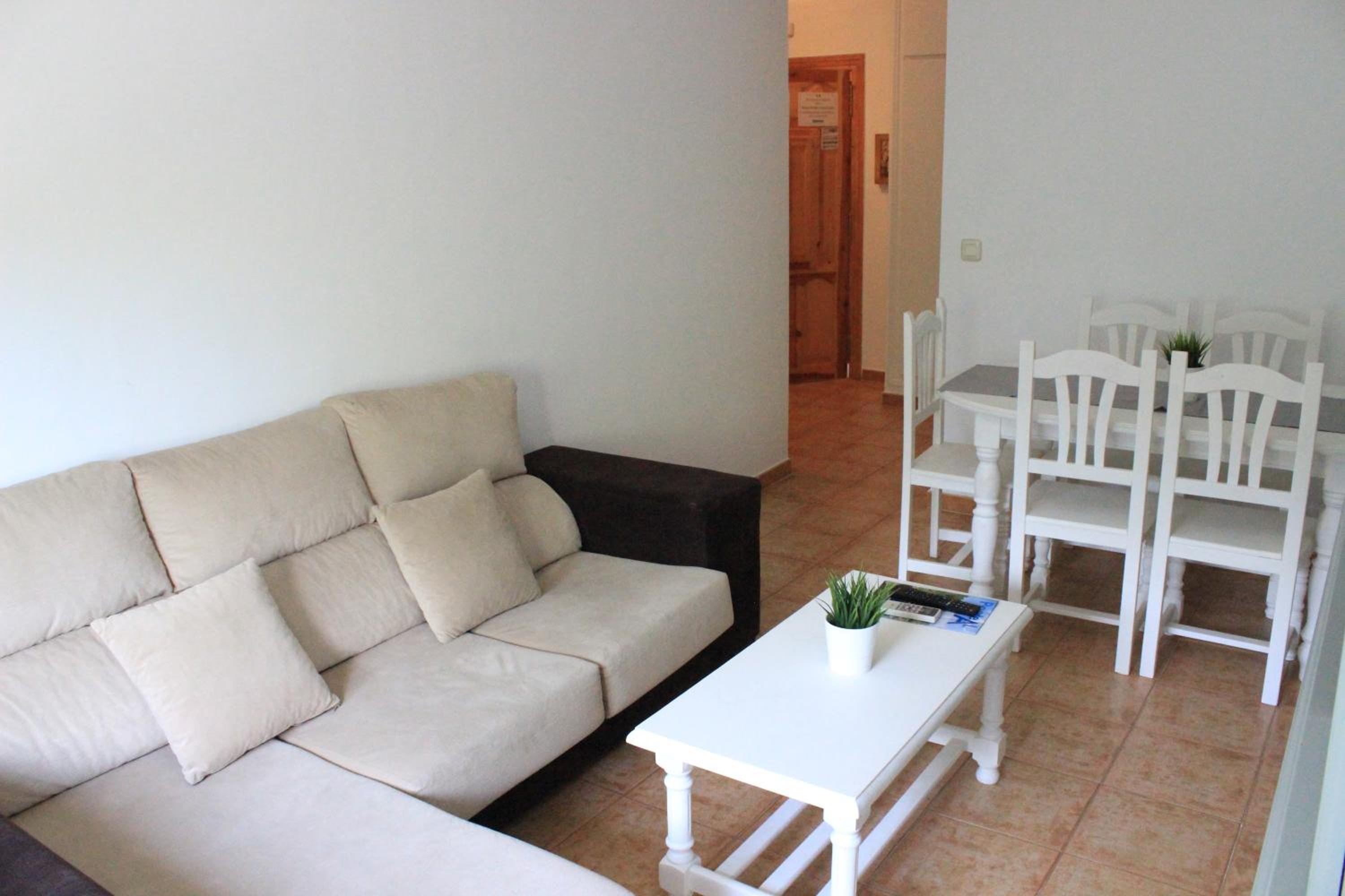 Apartment - Photo 4