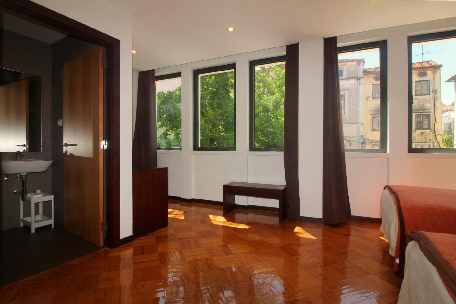 Triple Room - Photo 5