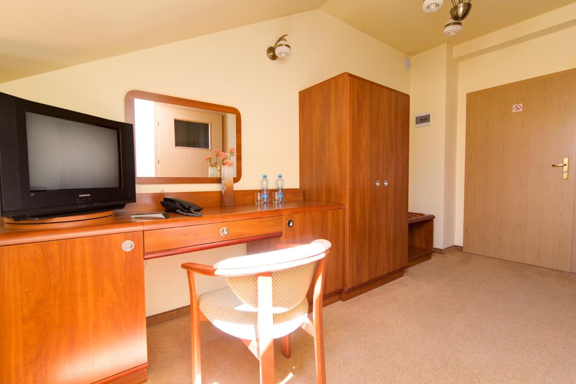 Large Single Room photo 1