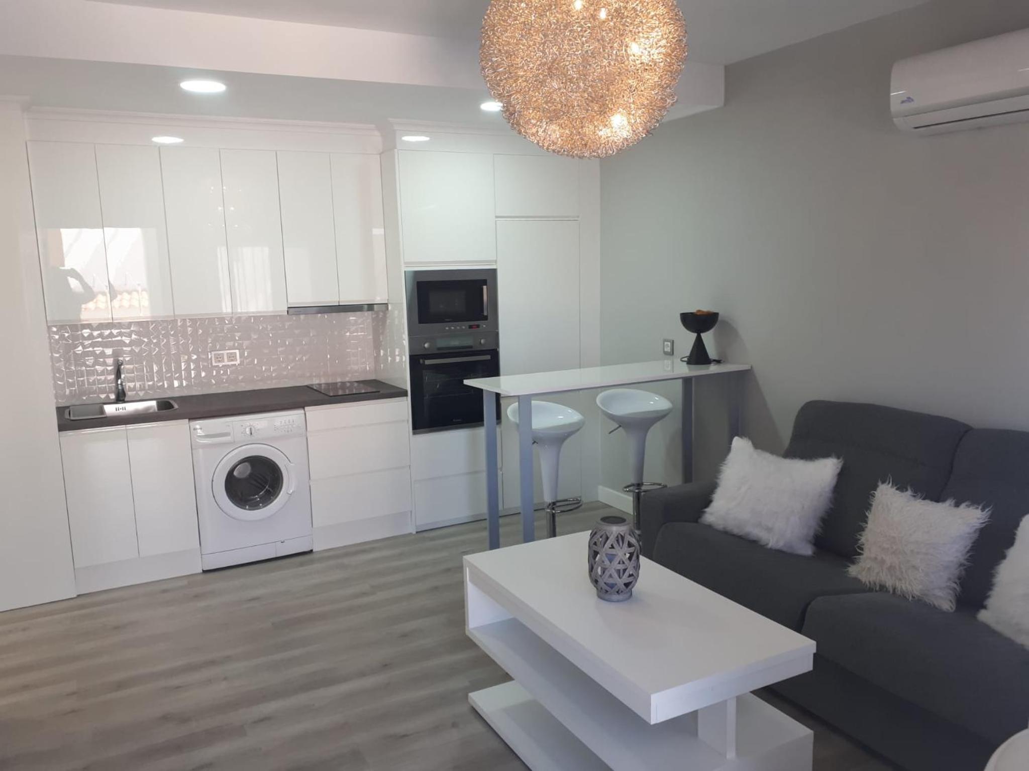 One-Bedroom Apartment - Photo 64