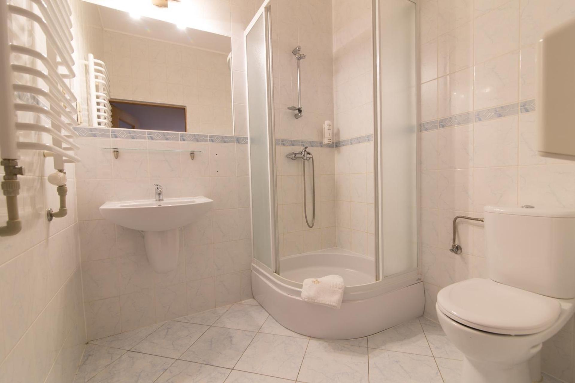 Comfort Triple Room - Photo 15