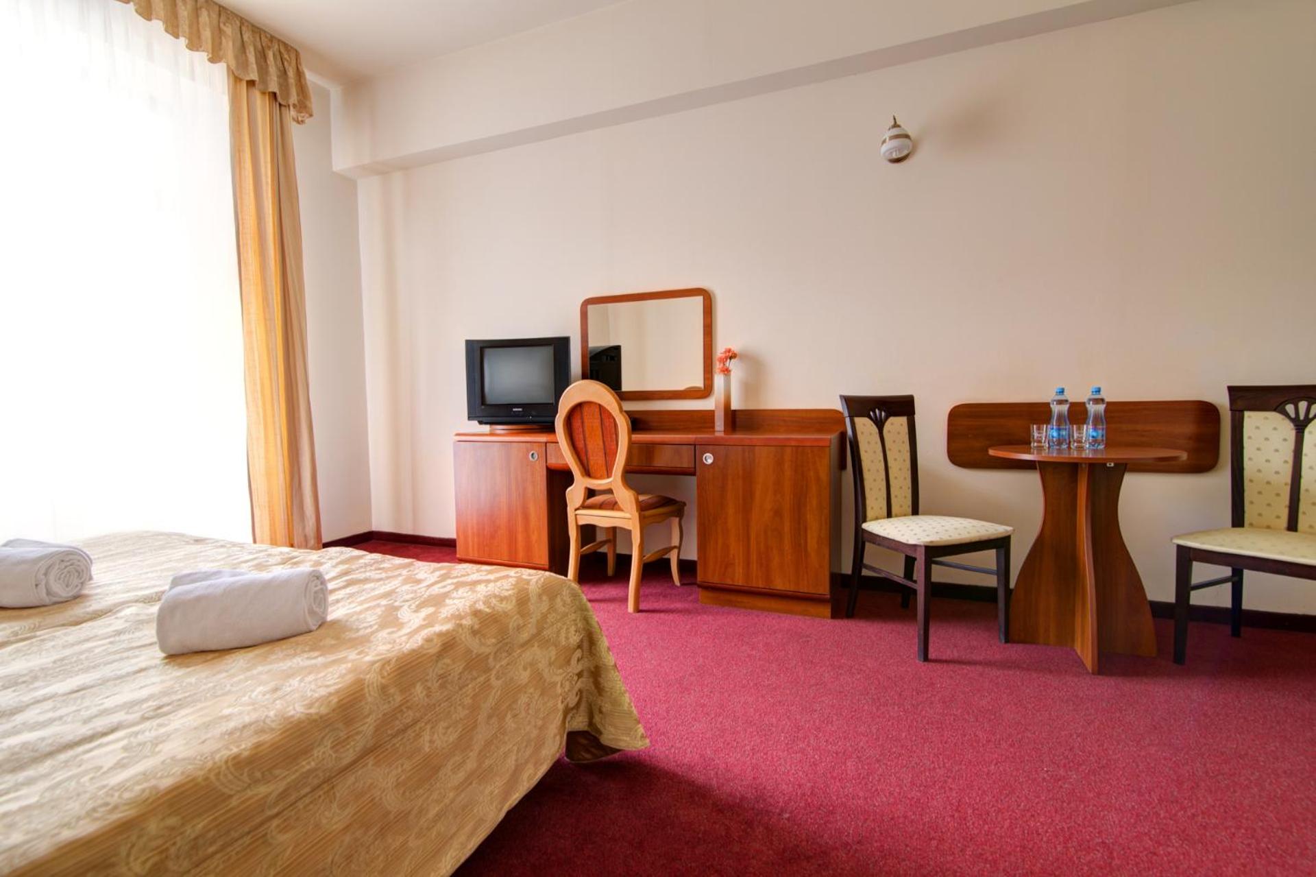 Comfort Triple Room - Photo 10