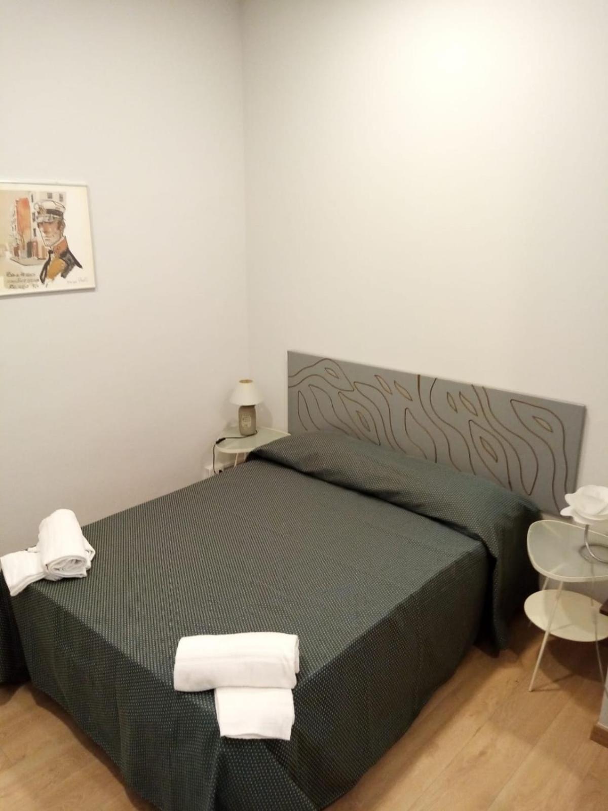 Standard Double Room with Private Bathroom