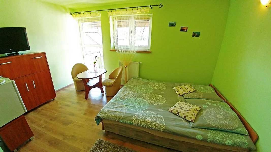Large Double Room