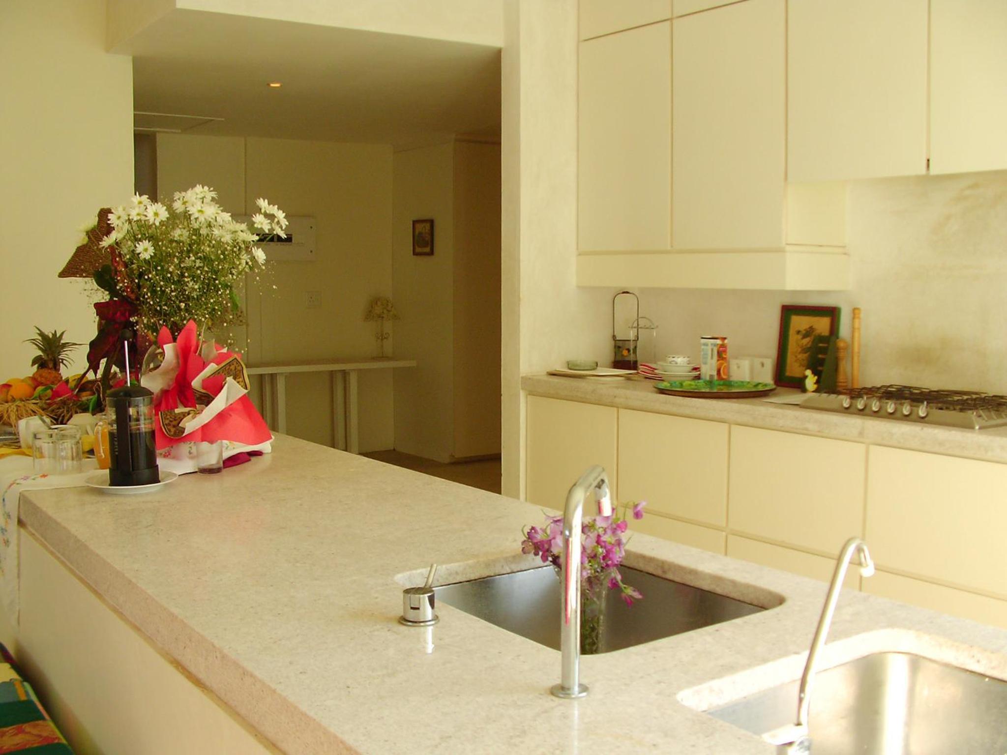 Standard Triple Room - Photo 7