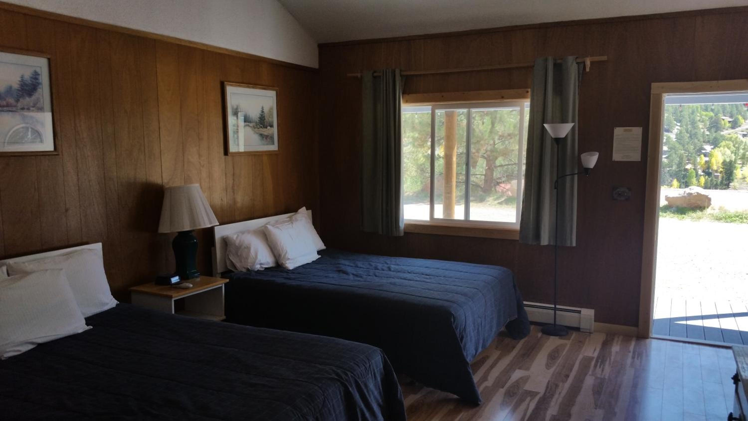 Queen Room