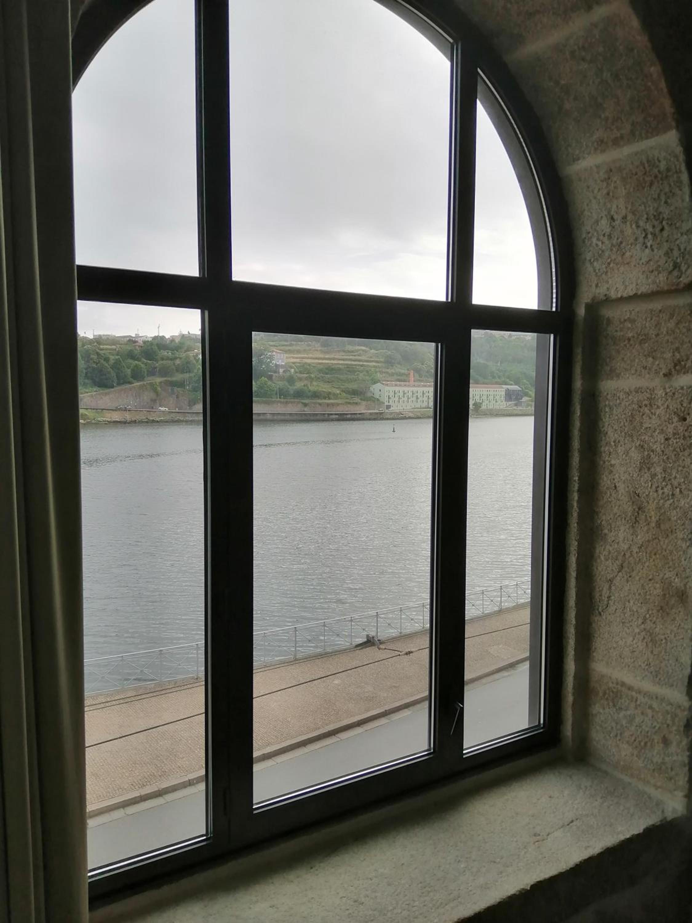 Suite with River View - Photo 13