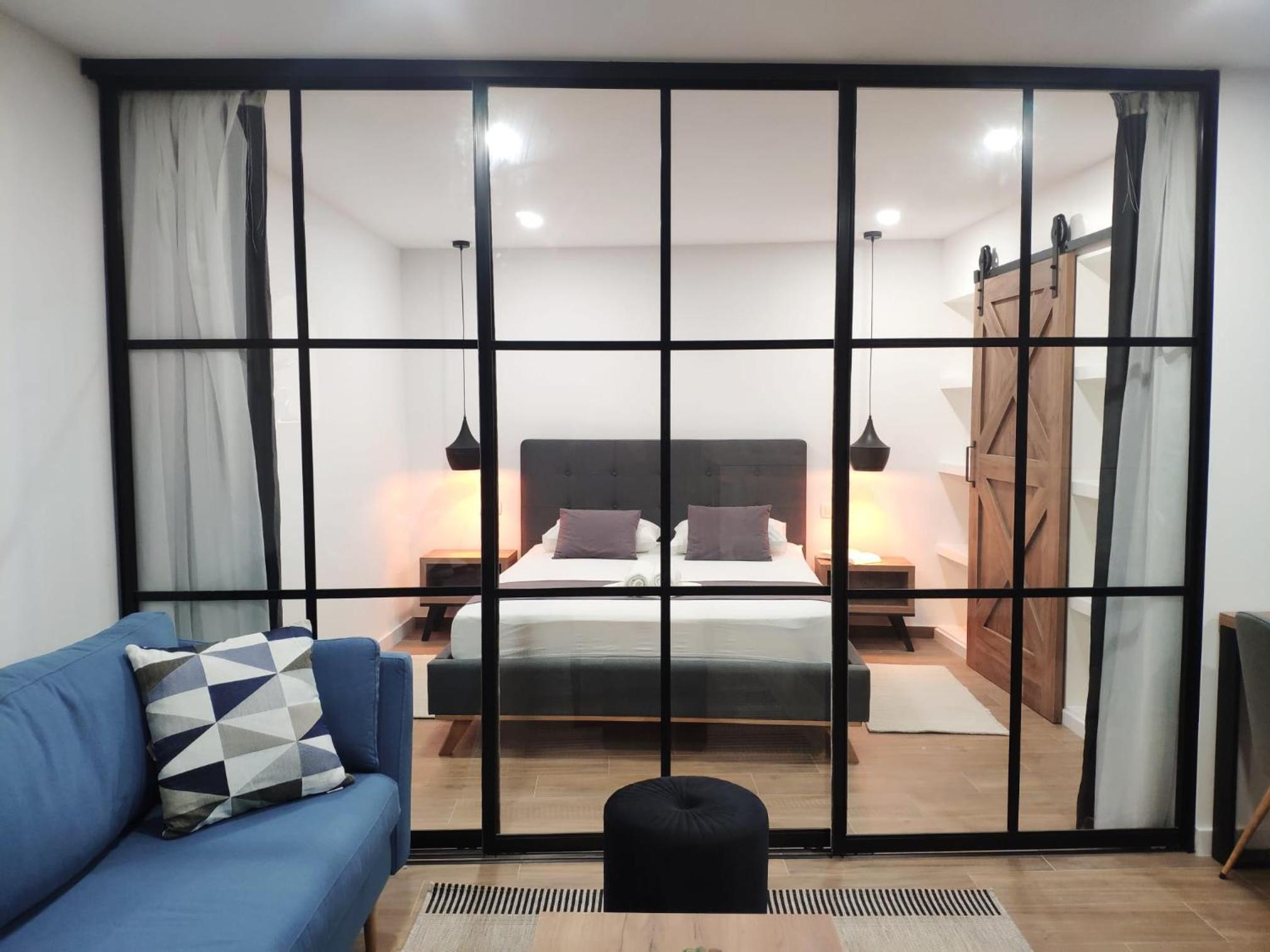 One-Bedroom Apartment - Photo 24