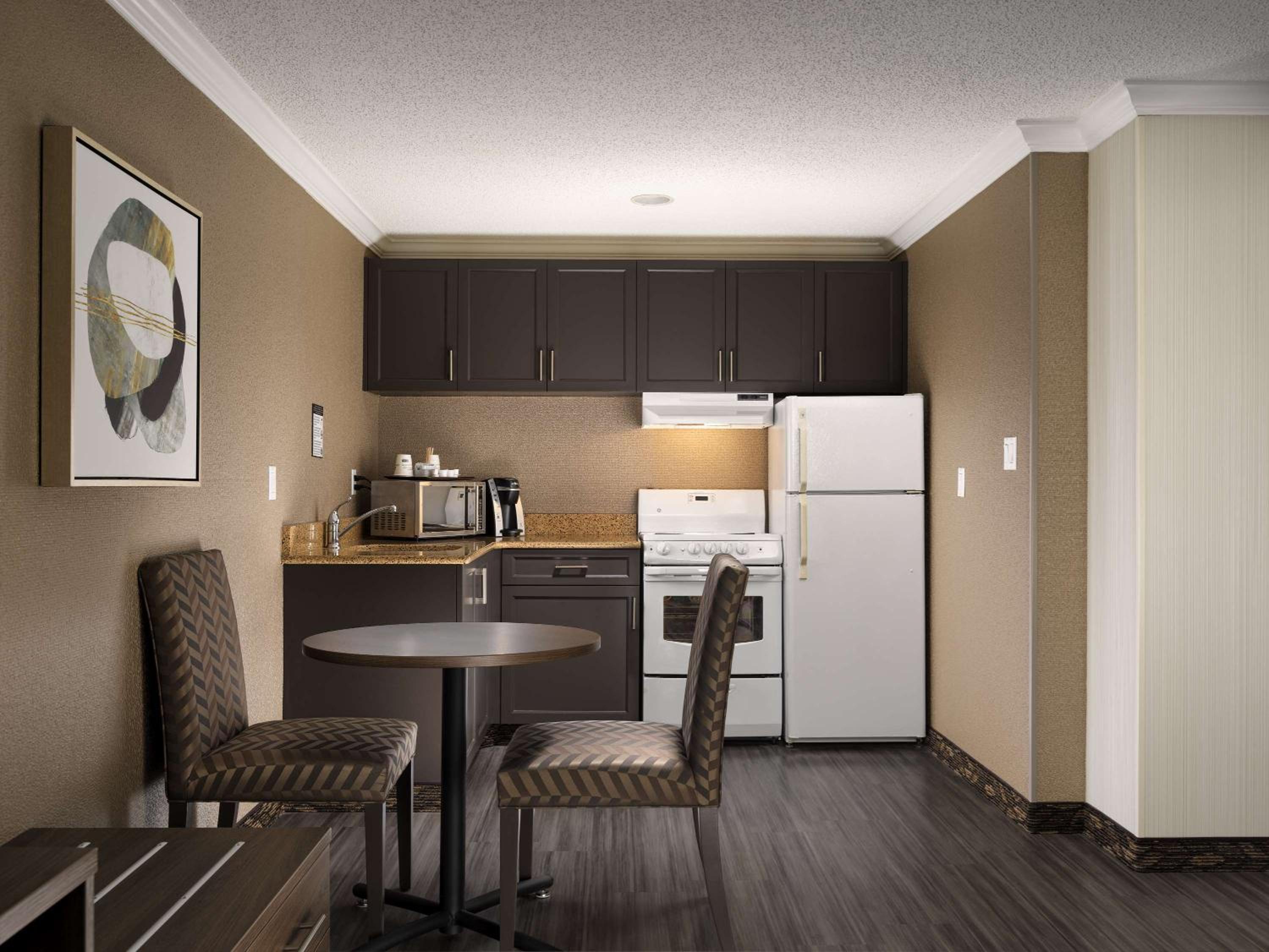 King Suite - Photo 7