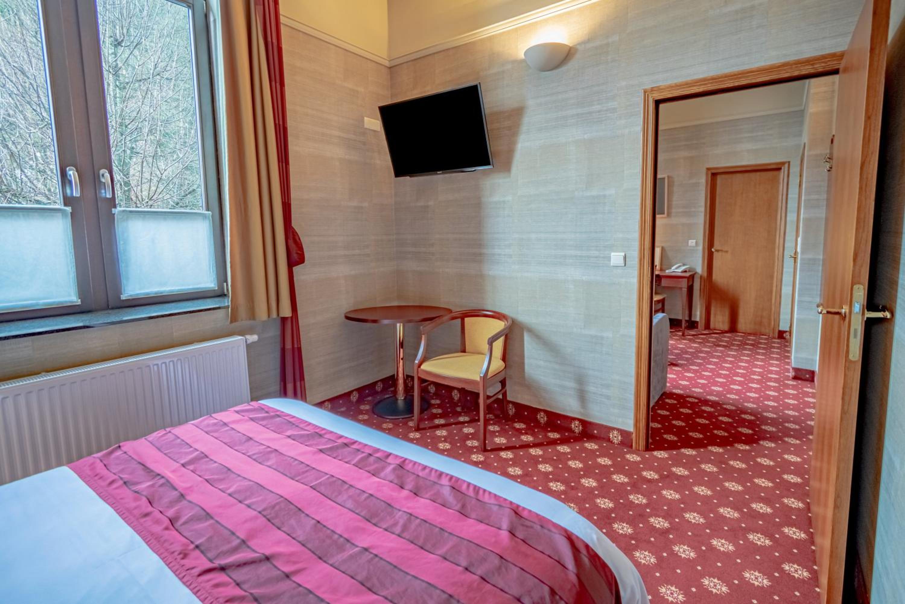 Suite with River View photo 3