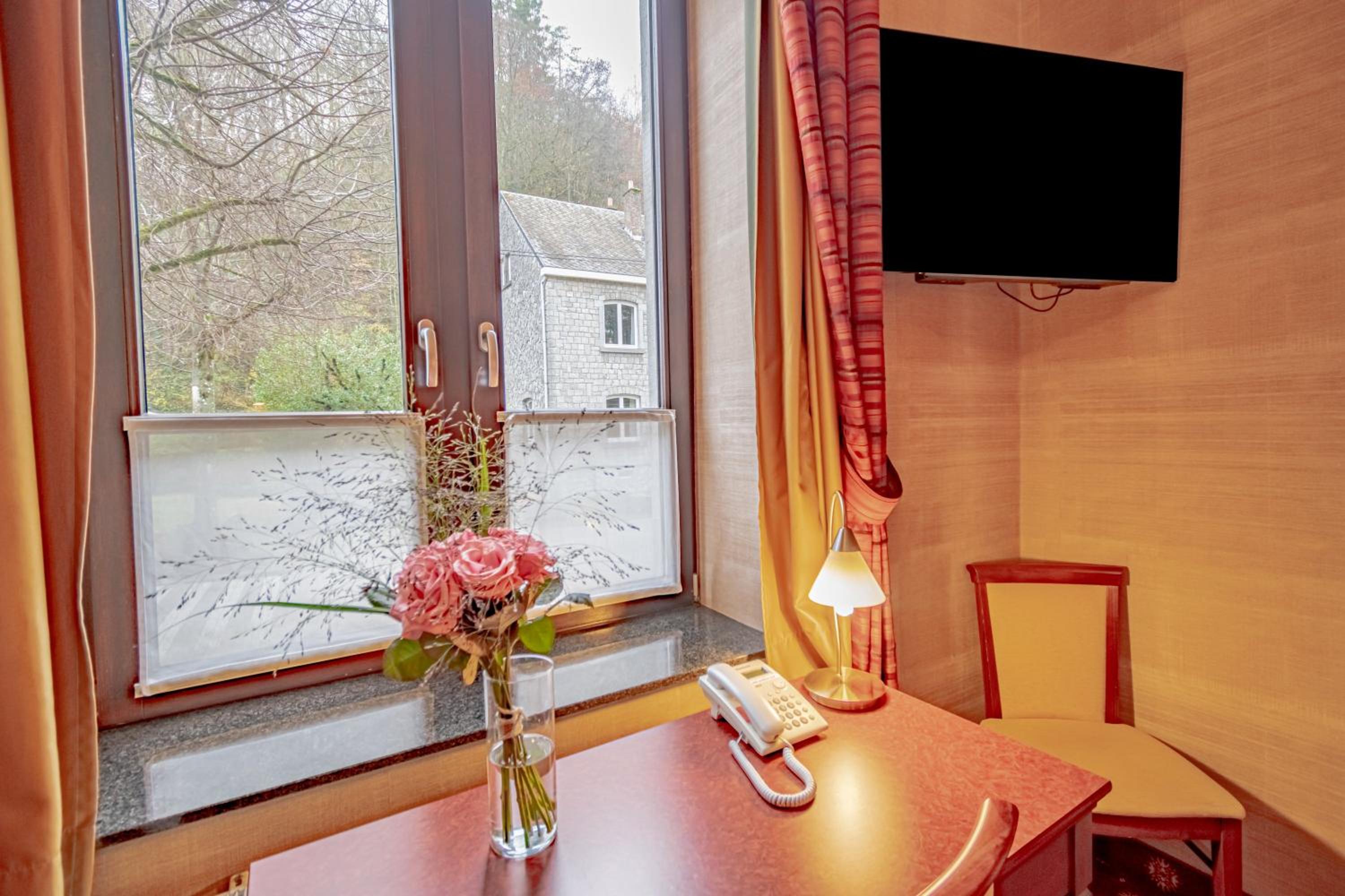 Double or Twin Room with View photo 1