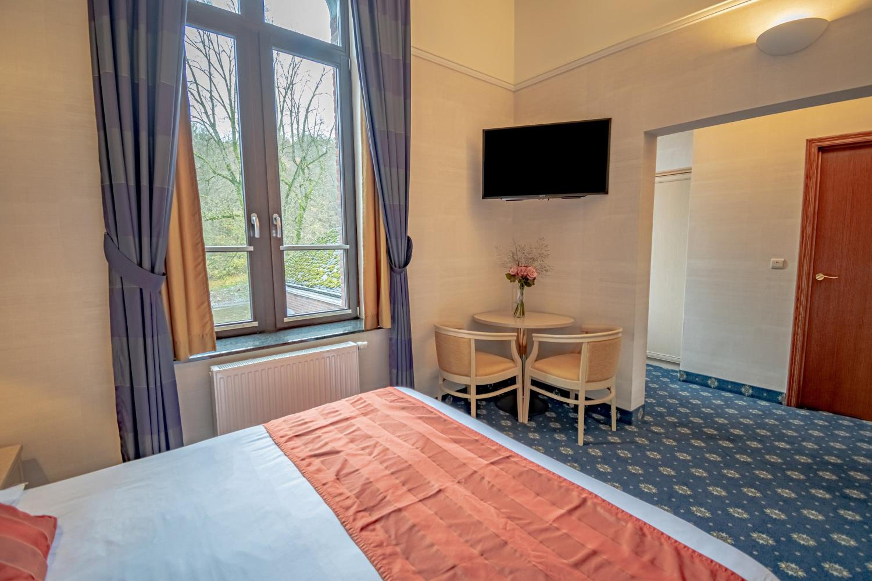 Superior Double or Twin Room photo 1
