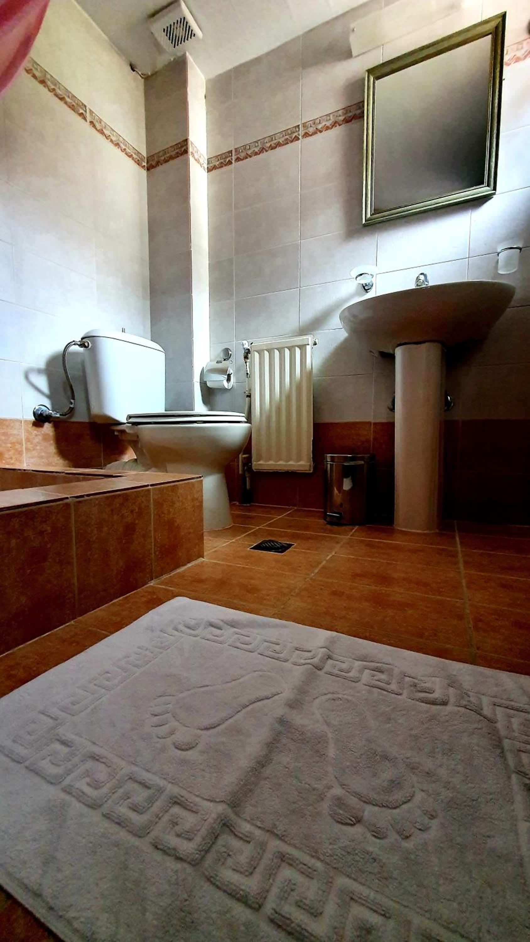 Double or Twin Room - Photo 18