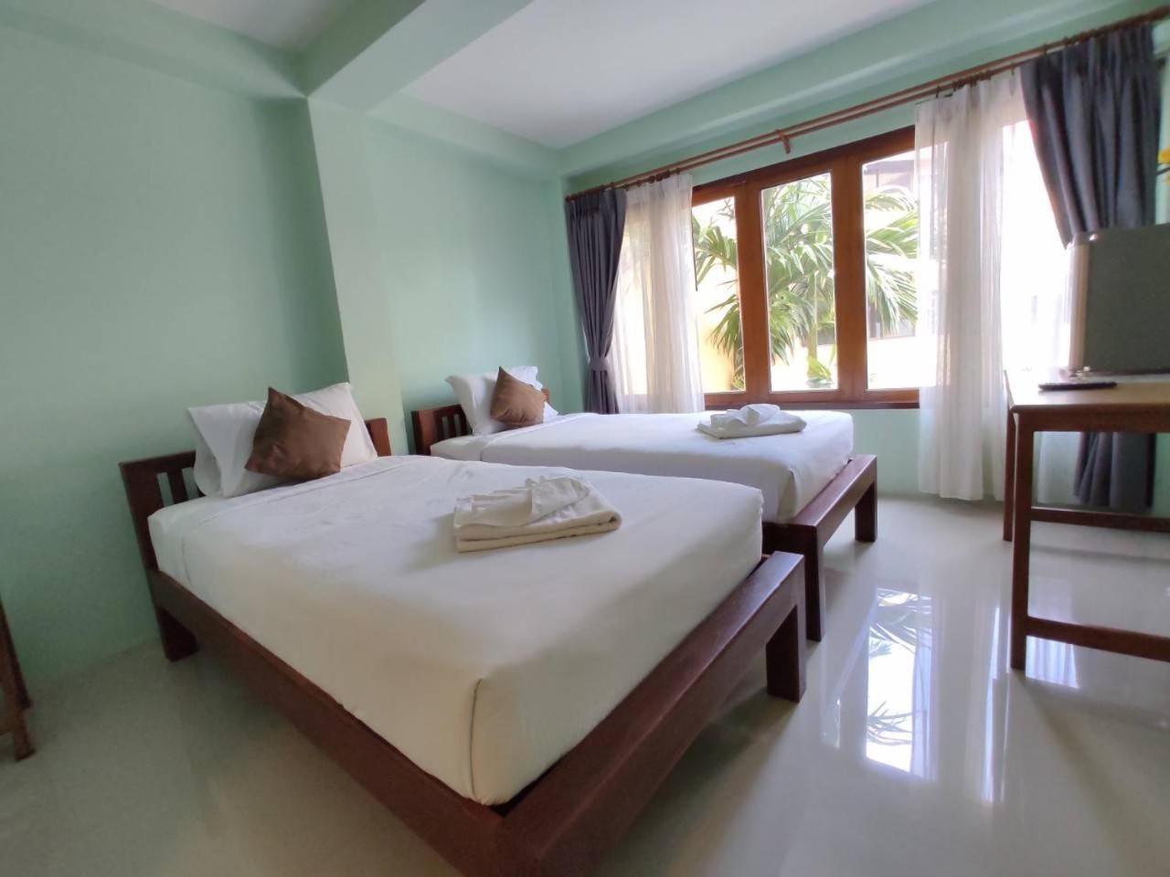 Deluxe Twin Room - Photo 5