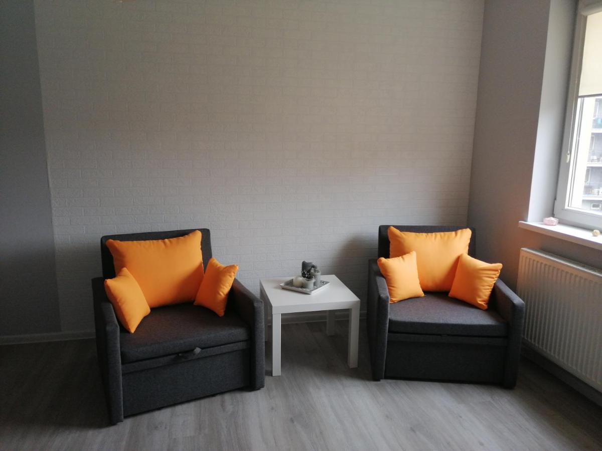 One-Bedroom Apartment - Photo 4