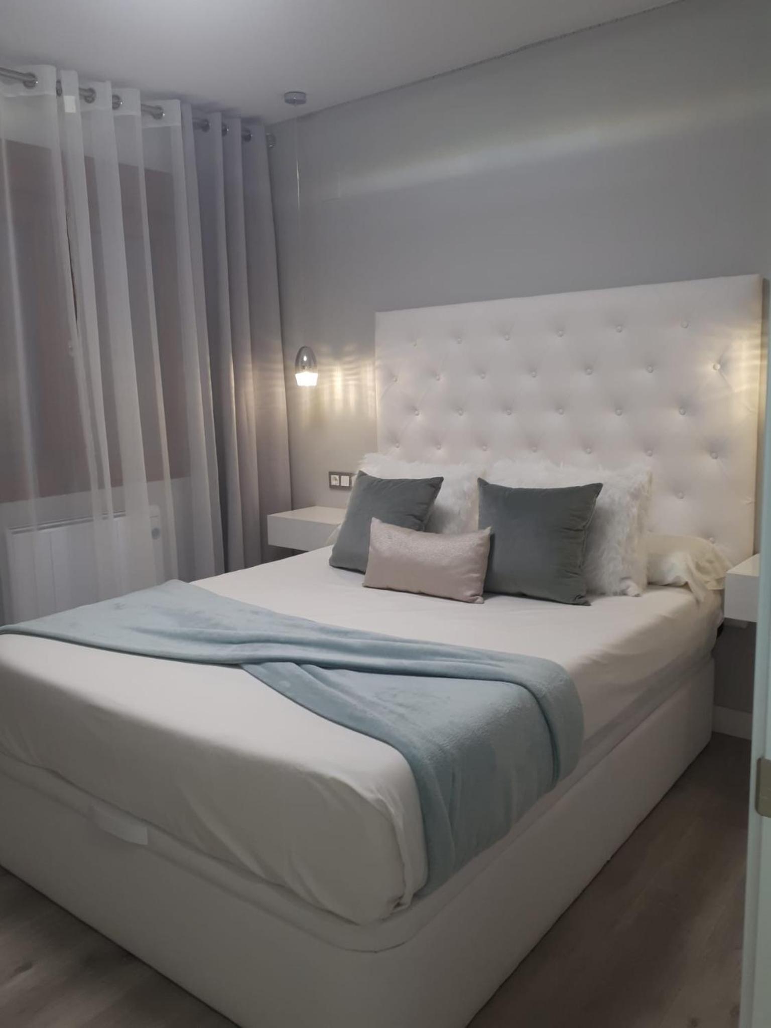One-Bedroom Apartment - Photo 60